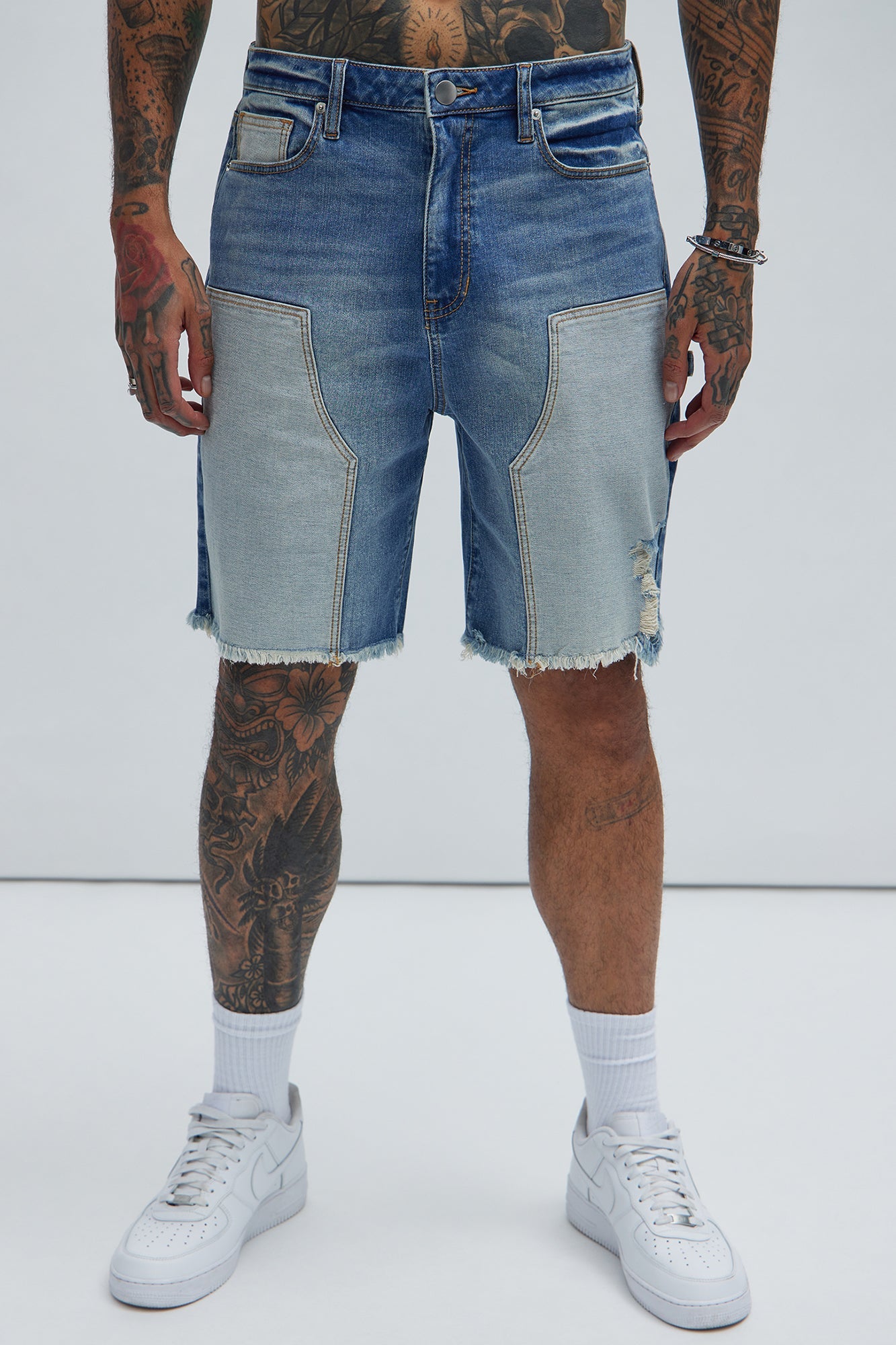 Braddy Carpenter Relaxed Shorts - Medium Wash