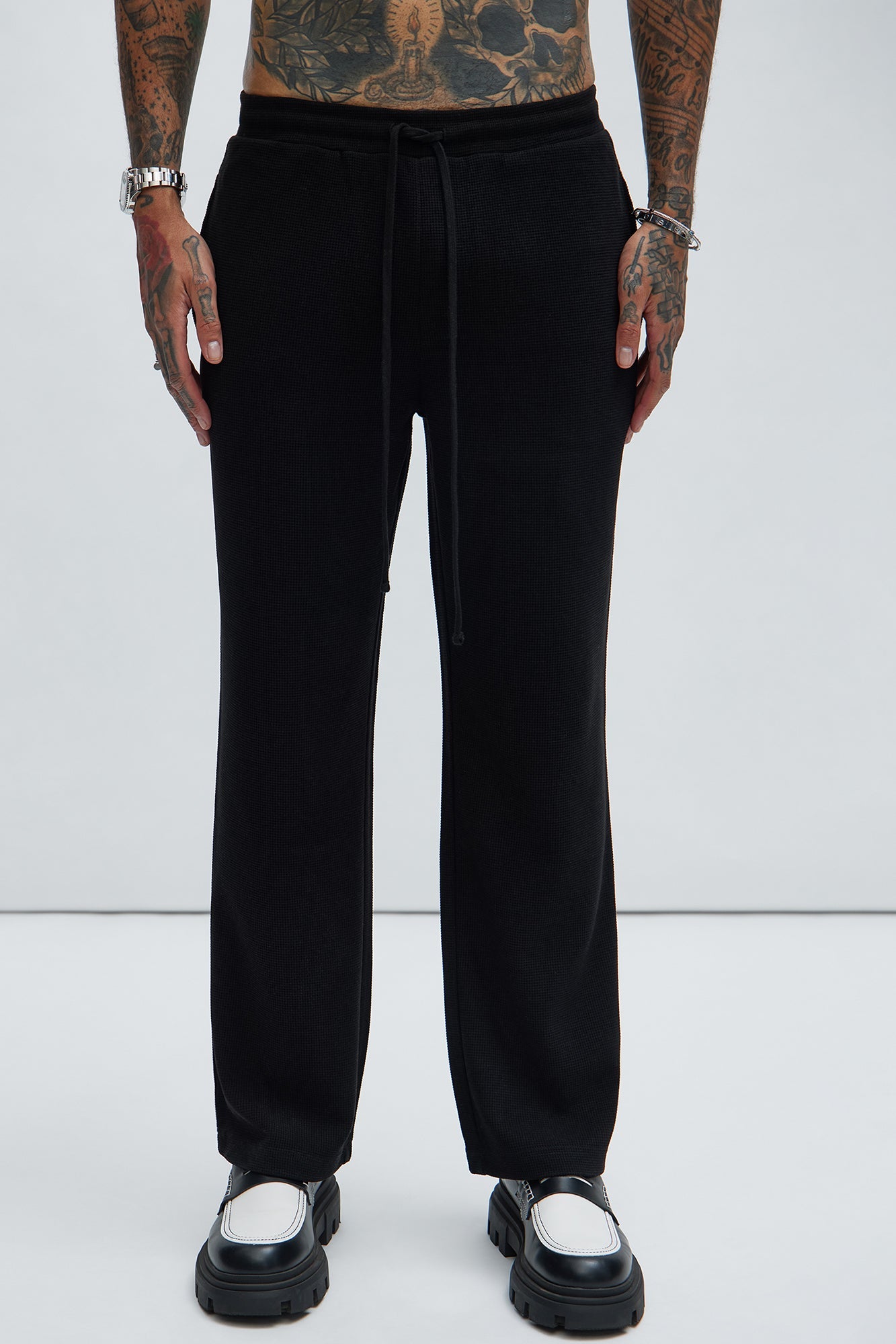 Cairo Textured Straight Pants - Black