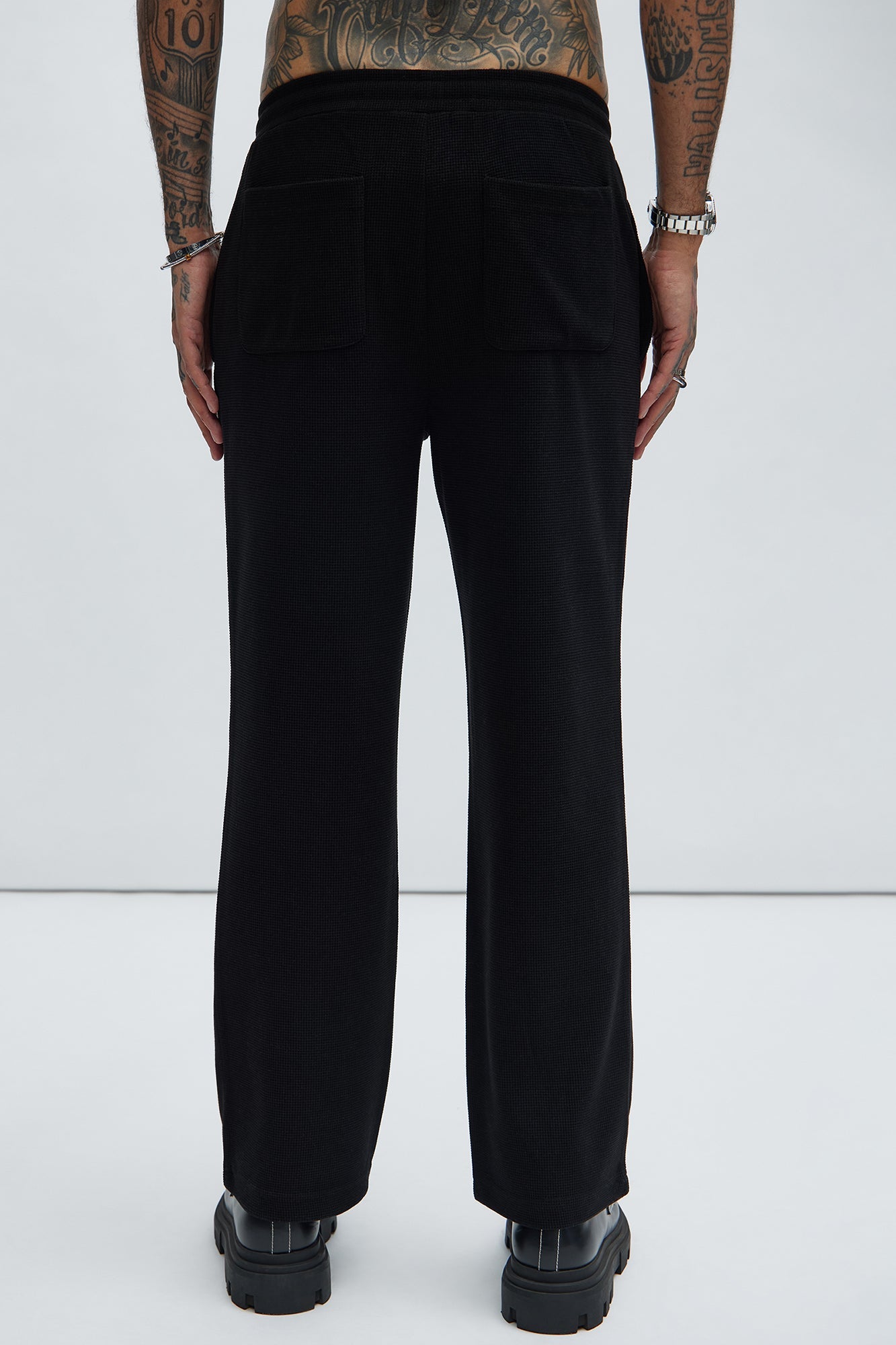 Cairo Textured Straight Pants - Black