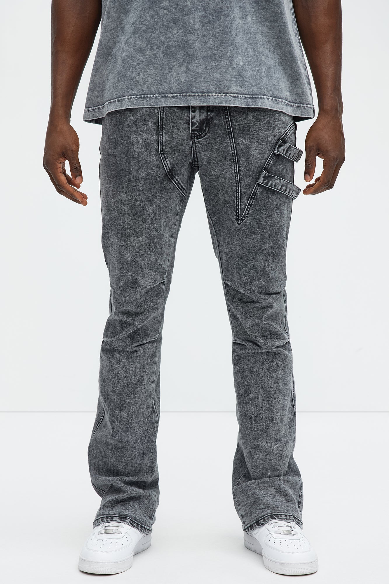Daly Asymmetrical Stacked Slim Flare Jeans - Grey