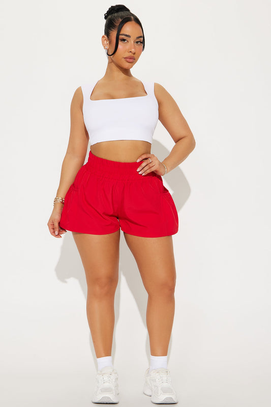 Team Player Active Running Short - Red