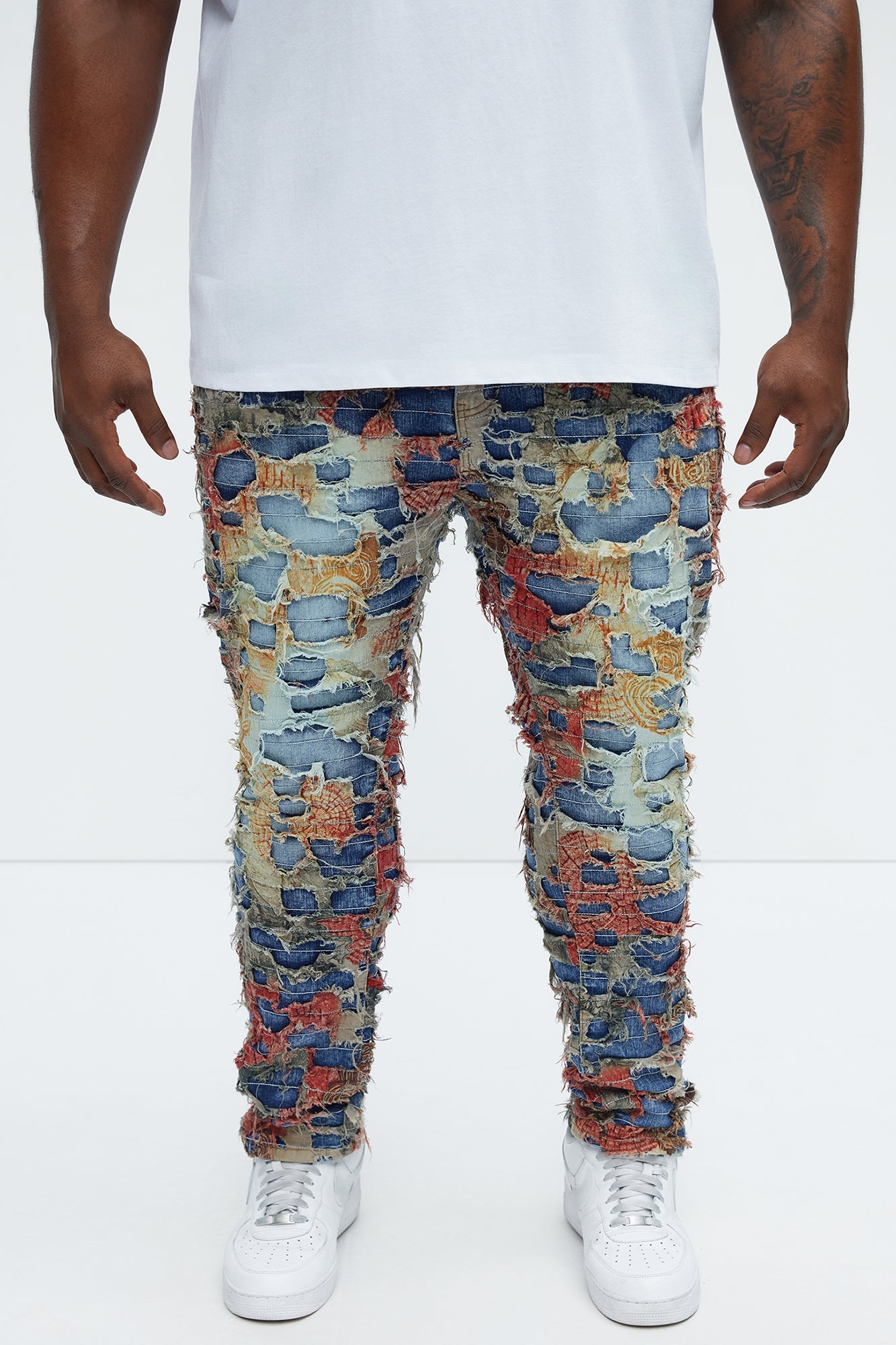 Edgar Vintage Shredded Slim Jeans - Medium Wash