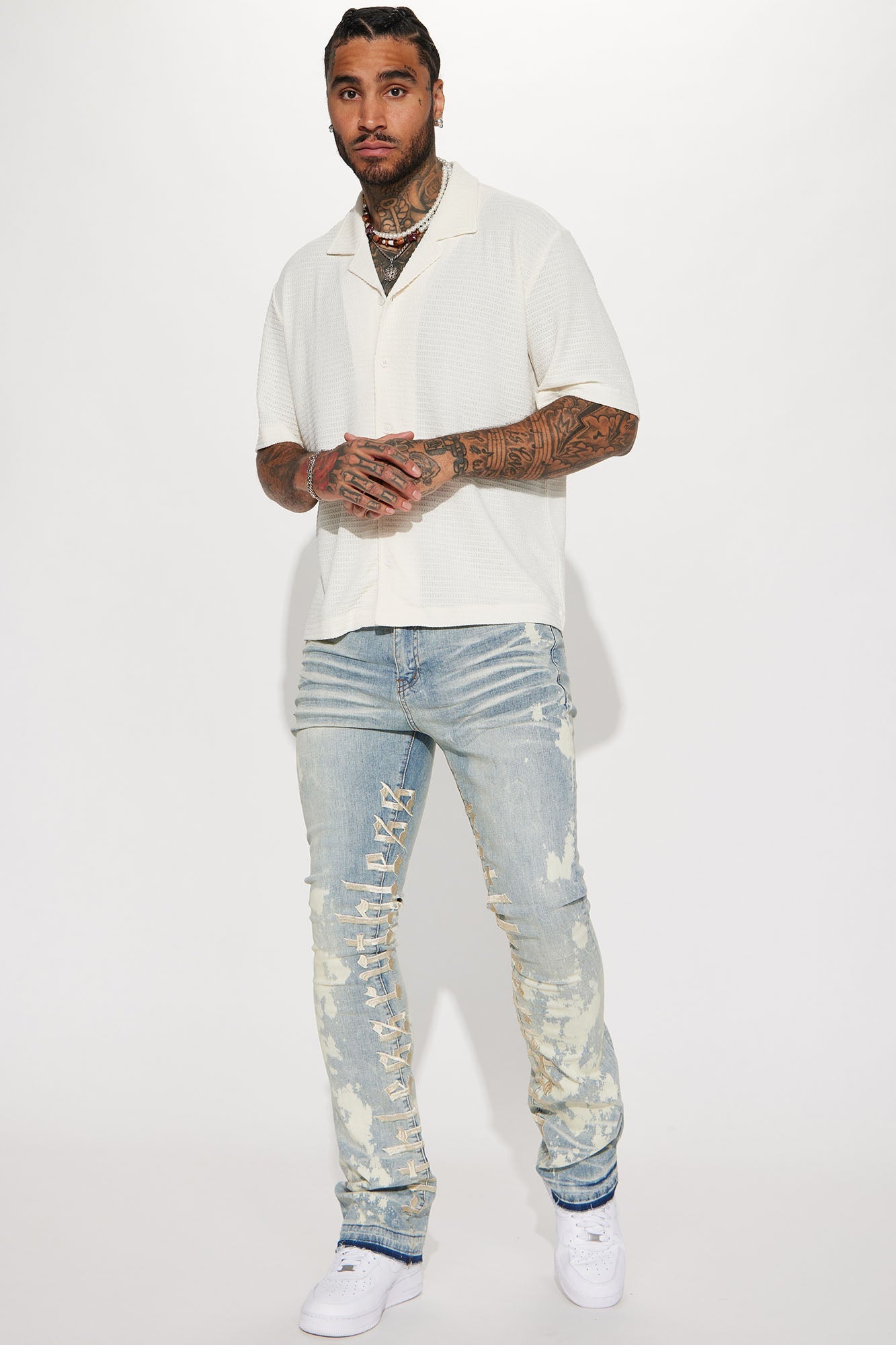 Ruthless Embroidered Stacked Skinny Flare Jeans - Bleach Blue Wash