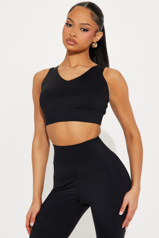 Core Cadence Sports Bra - Black