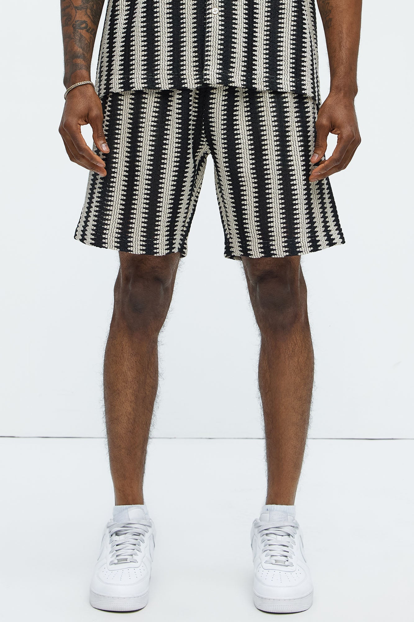 Summit Striped Relaxed Shorts - Black/combo