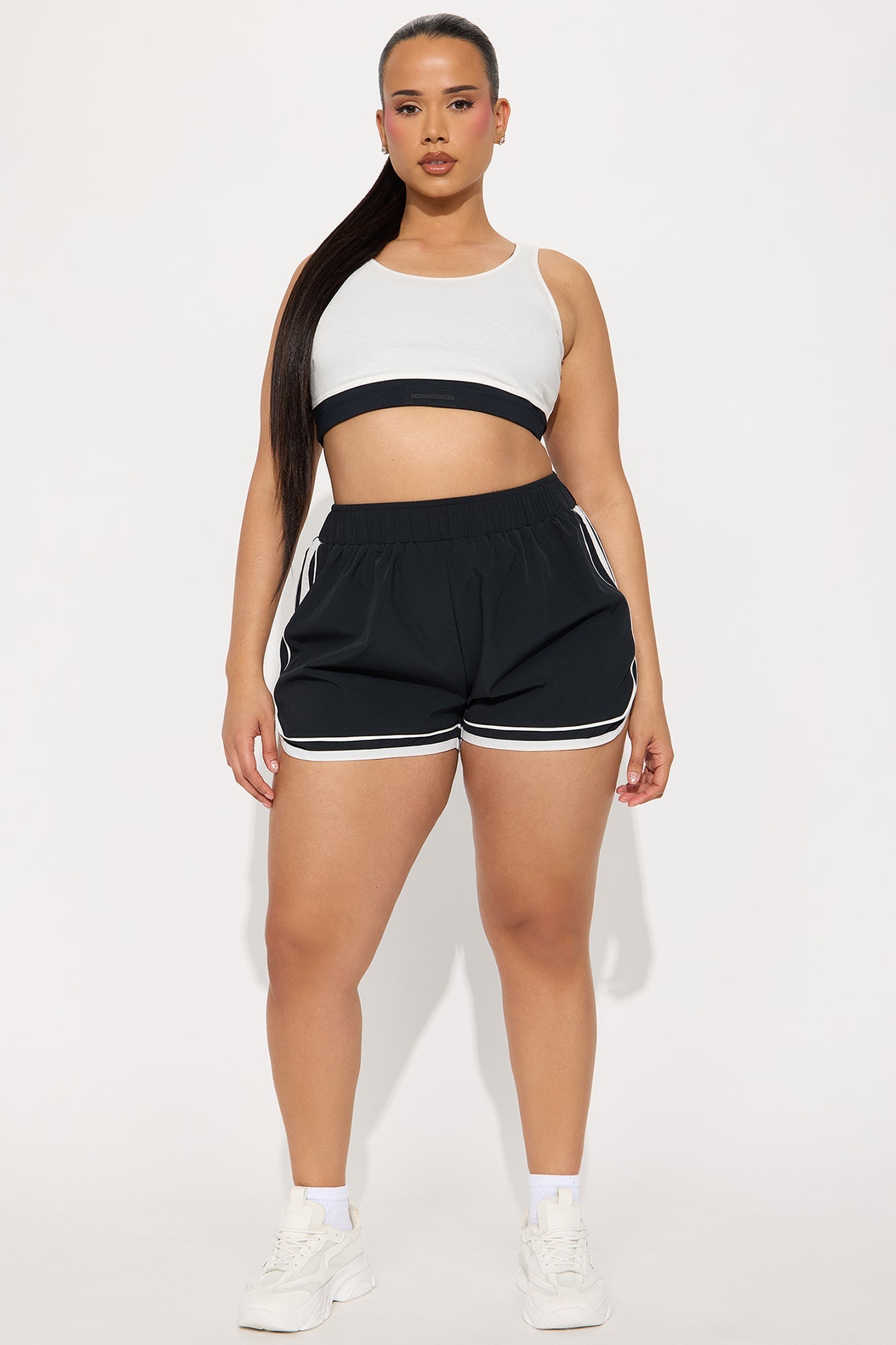 Cross Court Active Short - Black/White