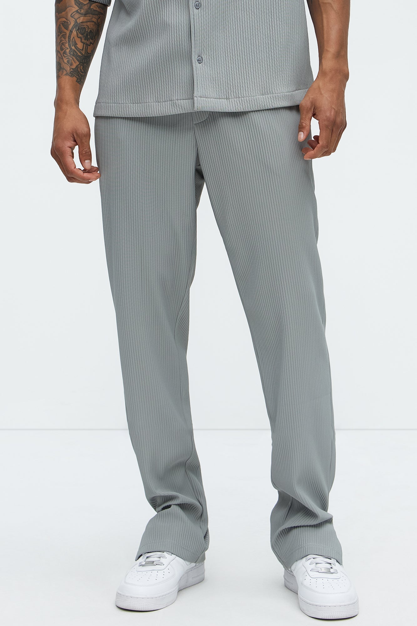 Show Up Slim Slit Pants - Grey