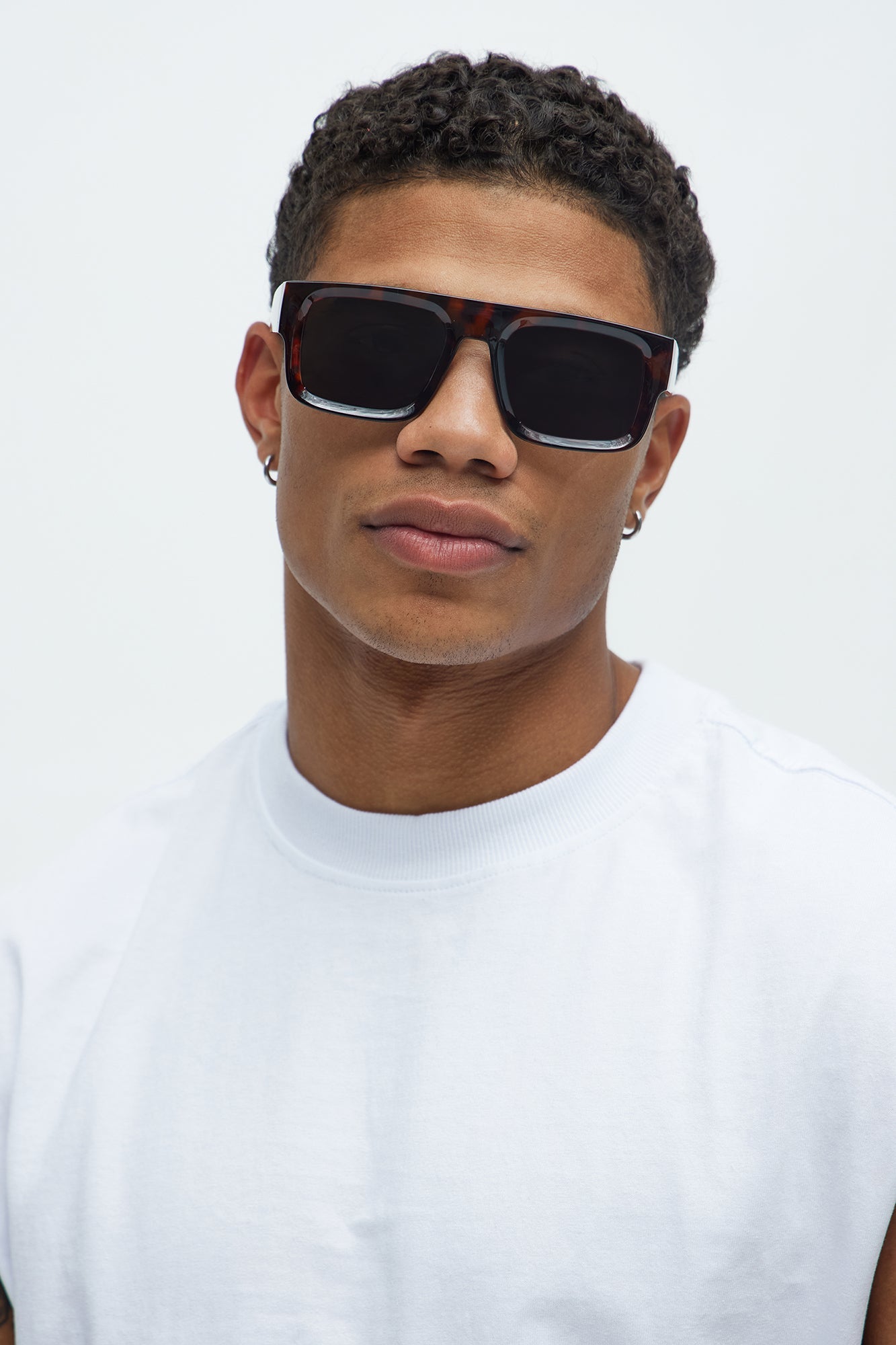 Wellington Flat Top Sunglasses - Tortoise/Red
