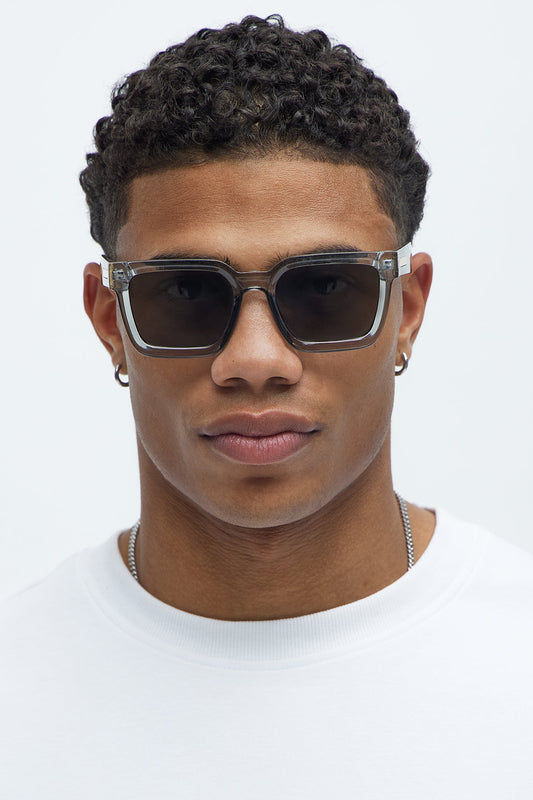 Hvar Square Sunglasses - Grey/Smoke