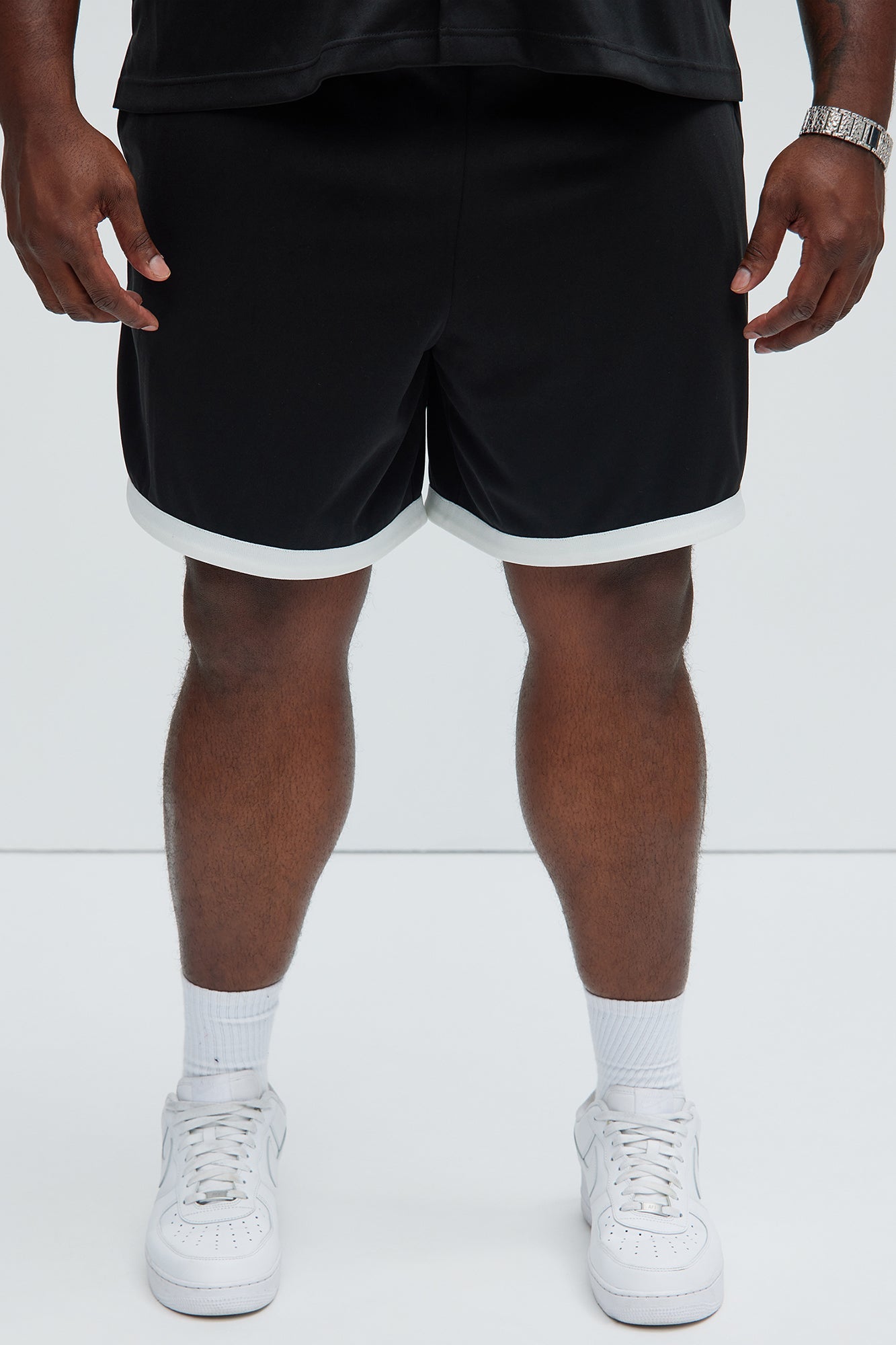 Kingpin Warmup Shorts - Black