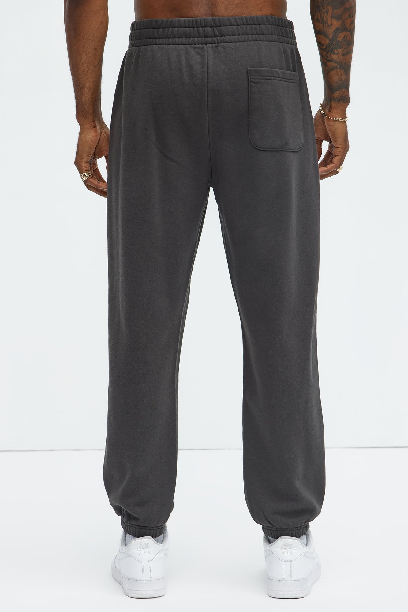 Mental Vacation Jogger - Black