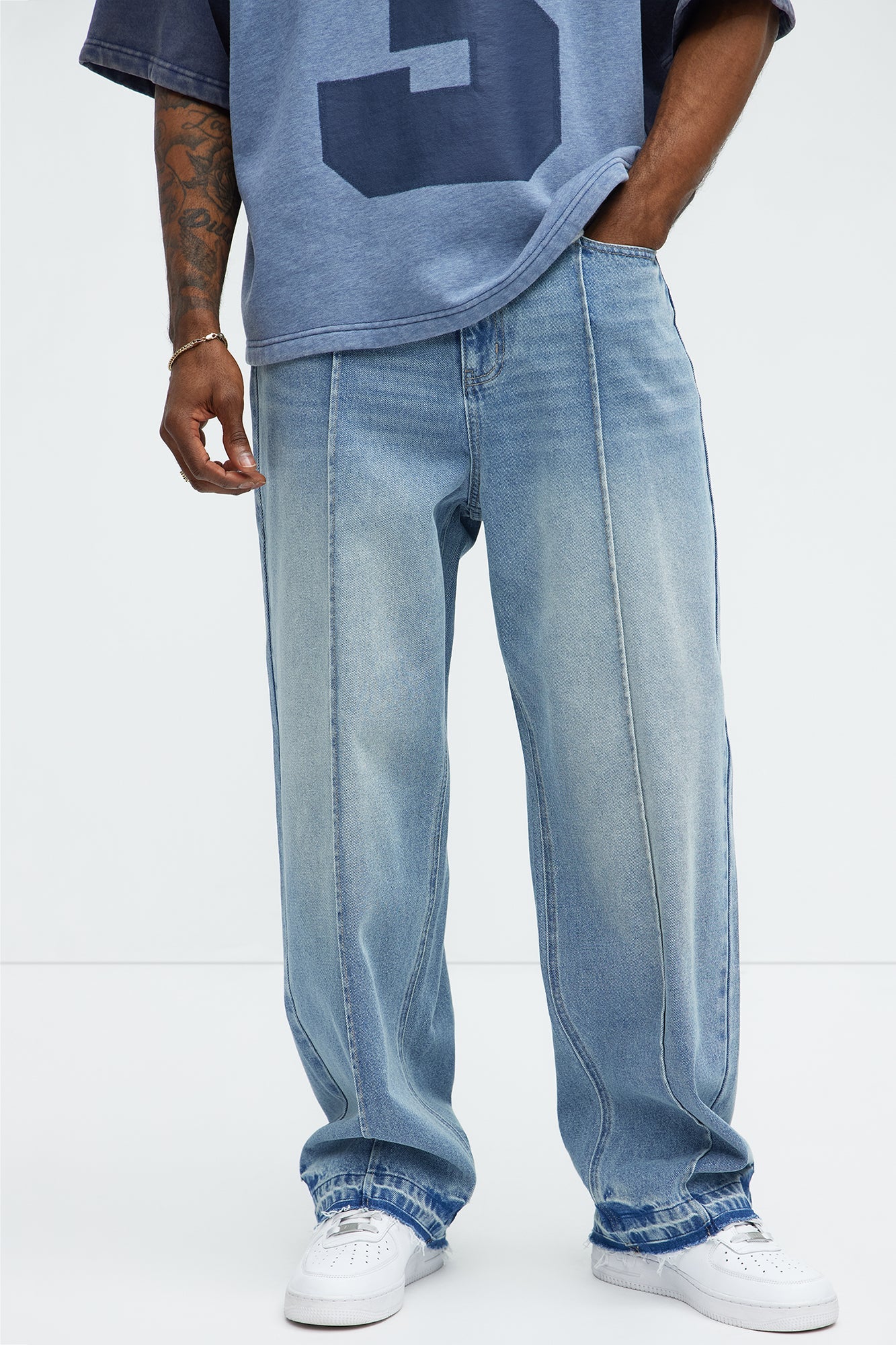 Patras Pleat Baggy Jeans - Light Wash