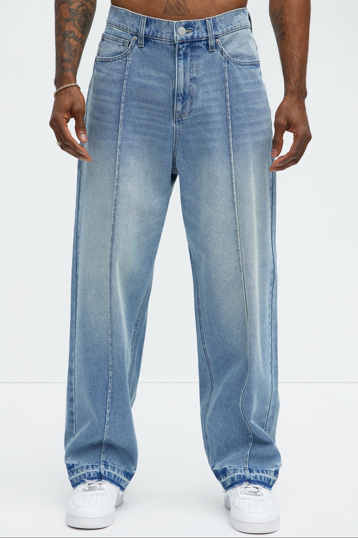 Patras Pleat Baggy Jeans - Light Wash