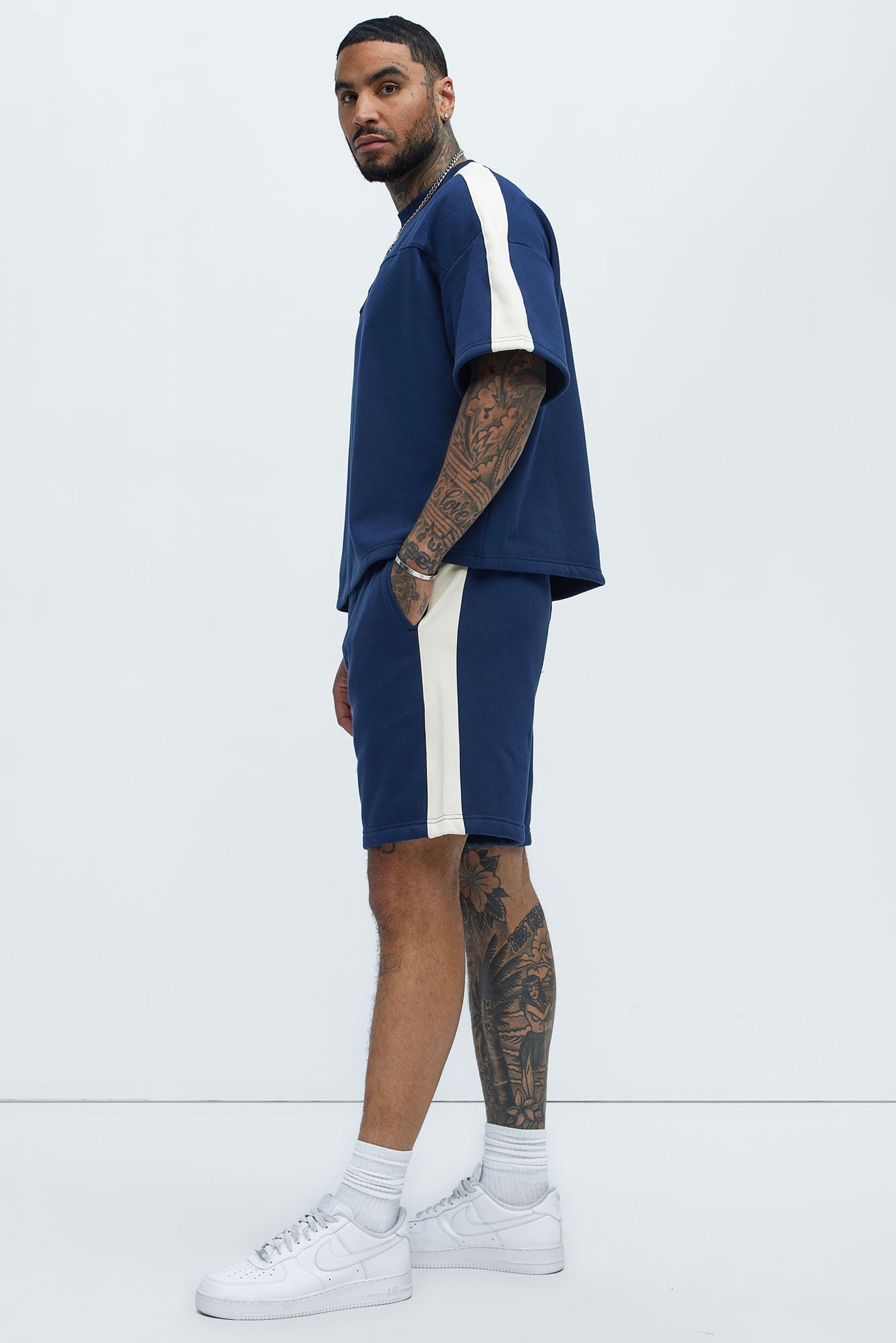 Tyson Oversized Heavyweight Striped Shorts - Navy