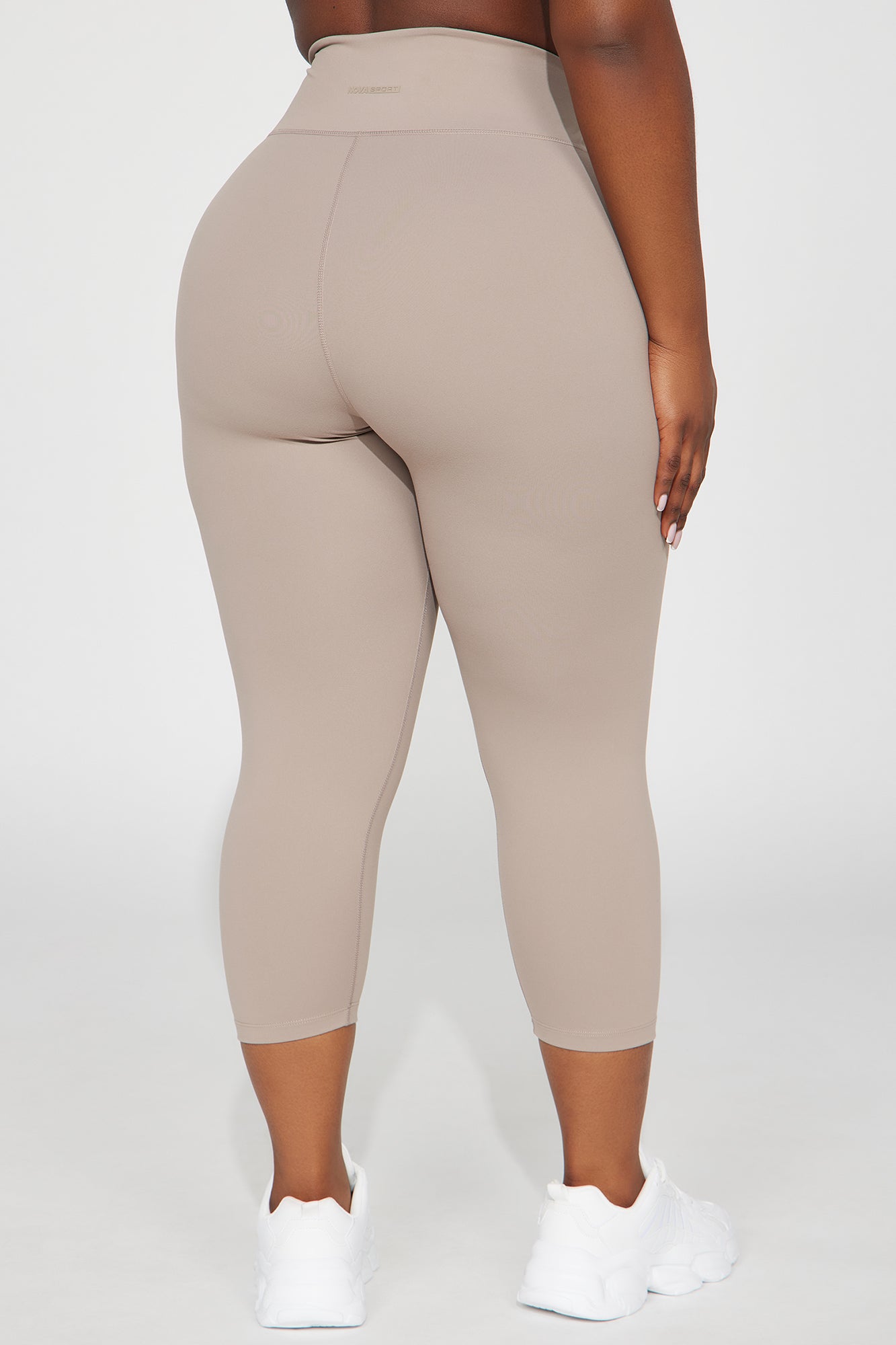 Flexibility Super Soft Capri Active Legging - Taupe