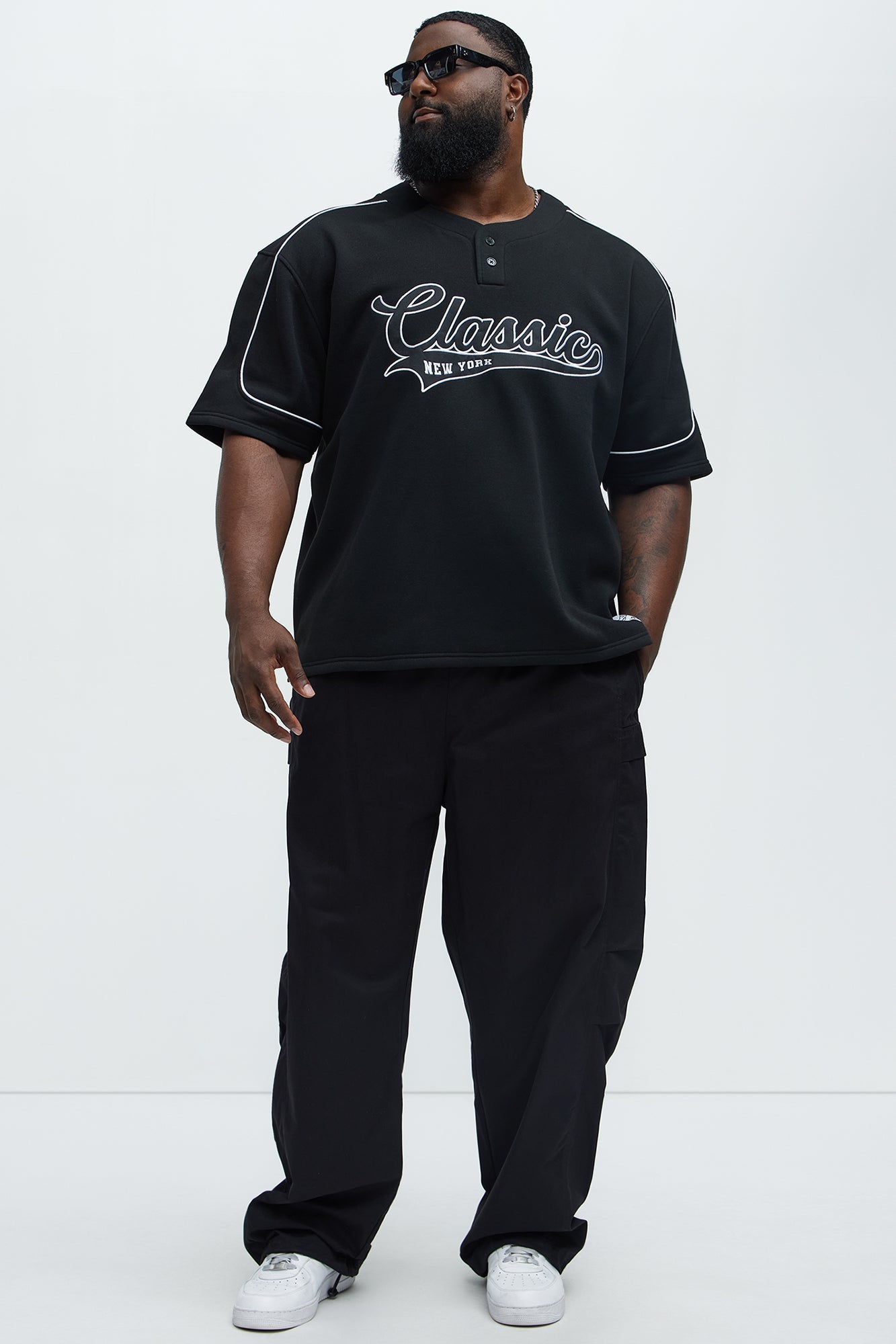 Classic New York Short Sleeve Henley - Black