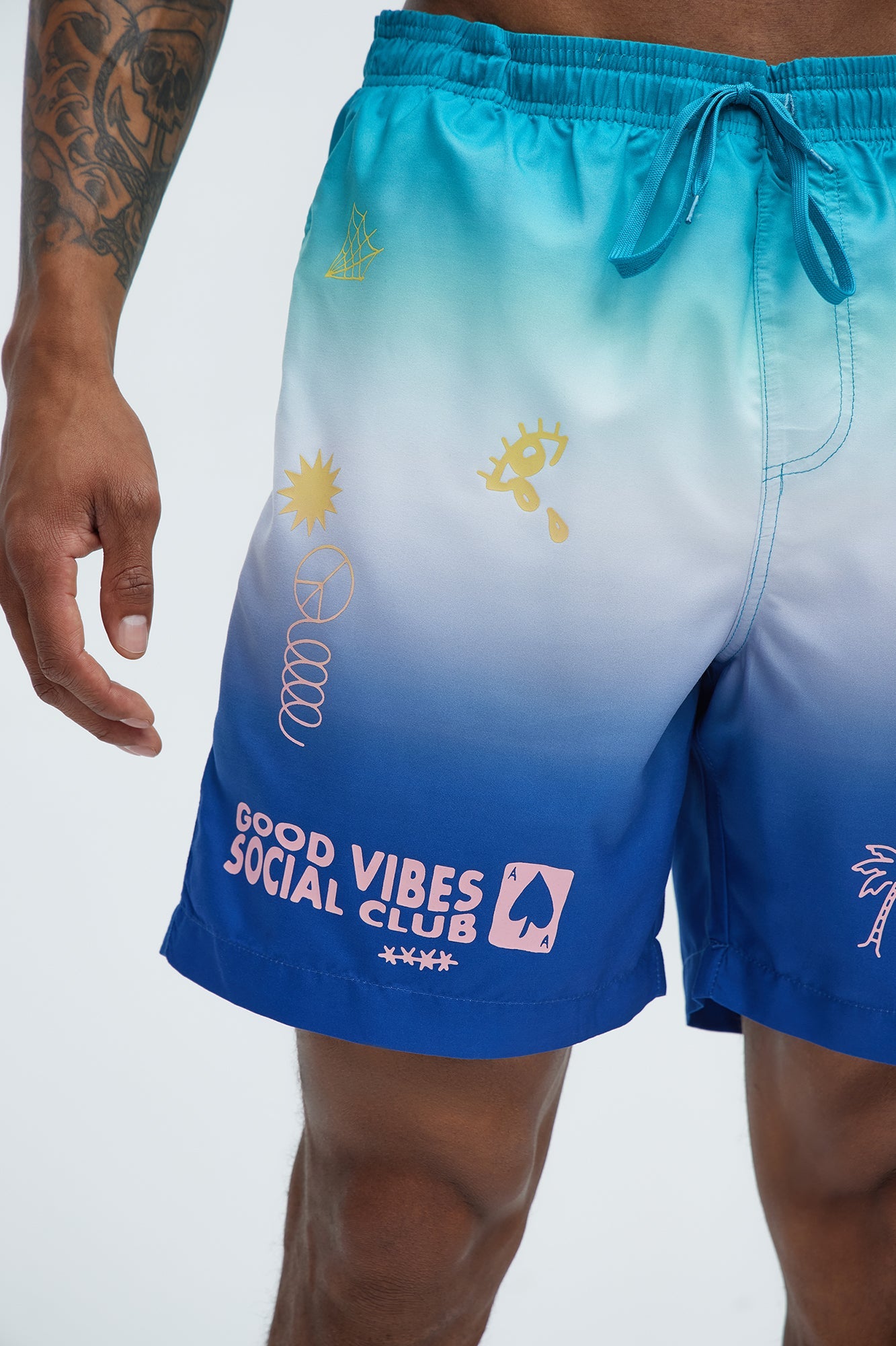 Ombre Good Vibes Swim Mid Trunk - Blue