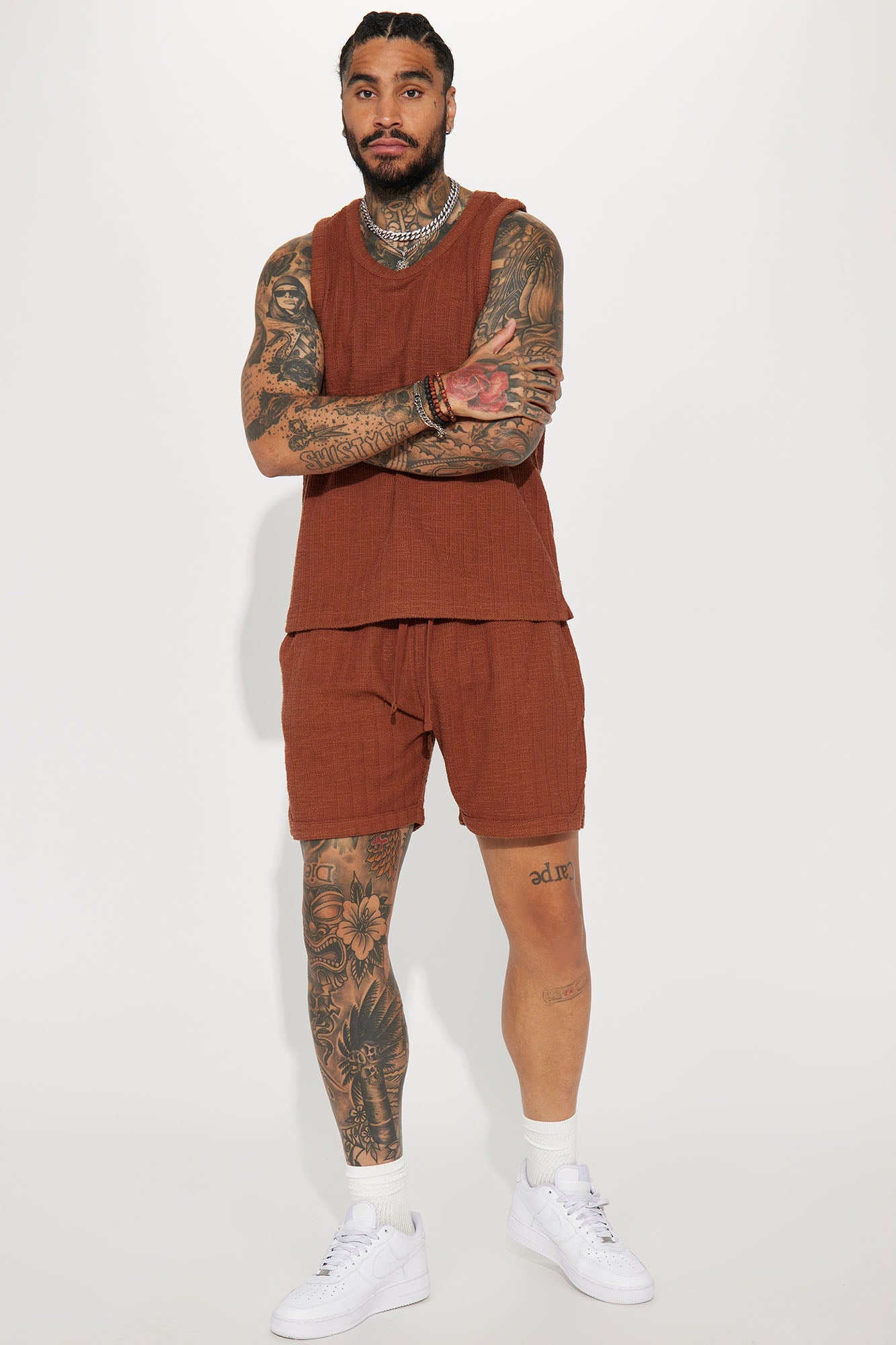 Dean Textured Short - Chocolate