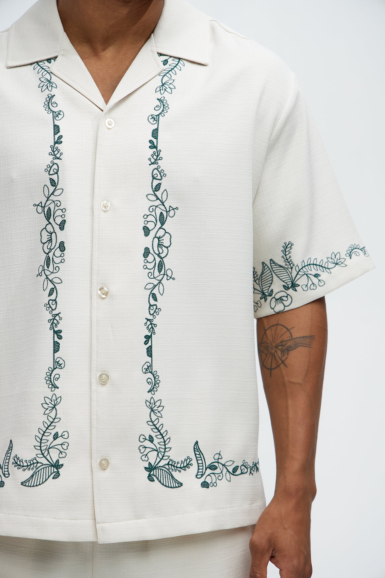 Vine Border Embroidery Cuban Shirt - Cream