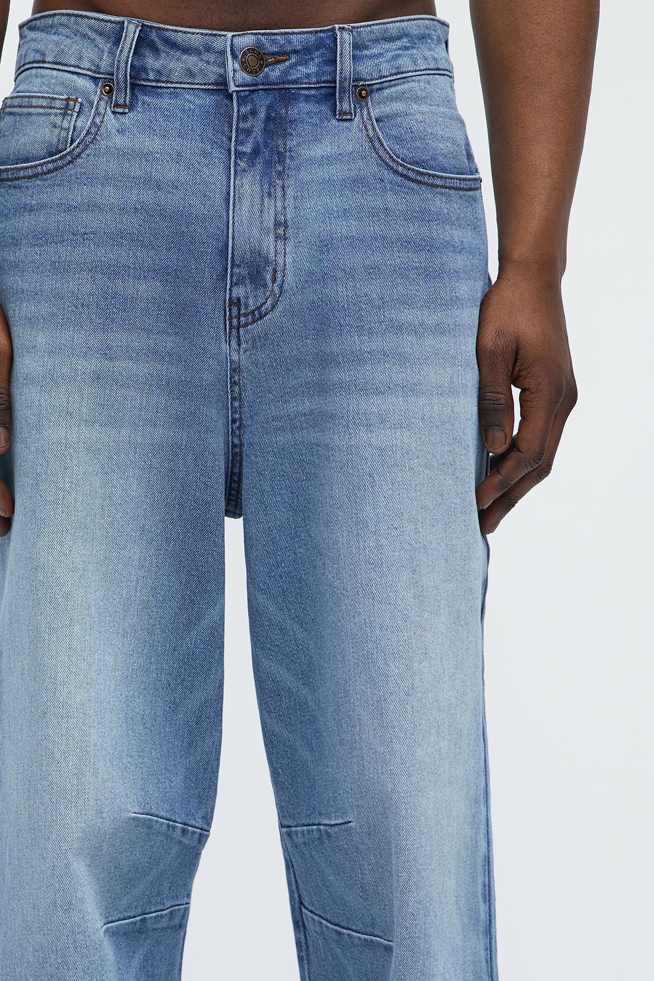 Kylan Classic Baggy Jeans - Medium Blue Wash