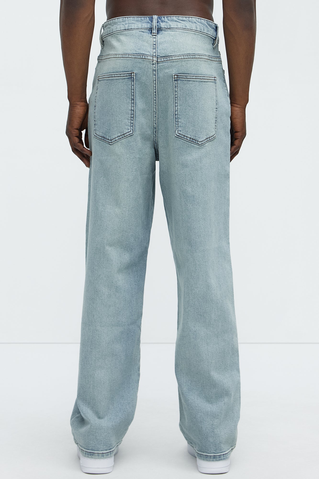 Kylan Classic Baggy Jeans - Light Blue Wash