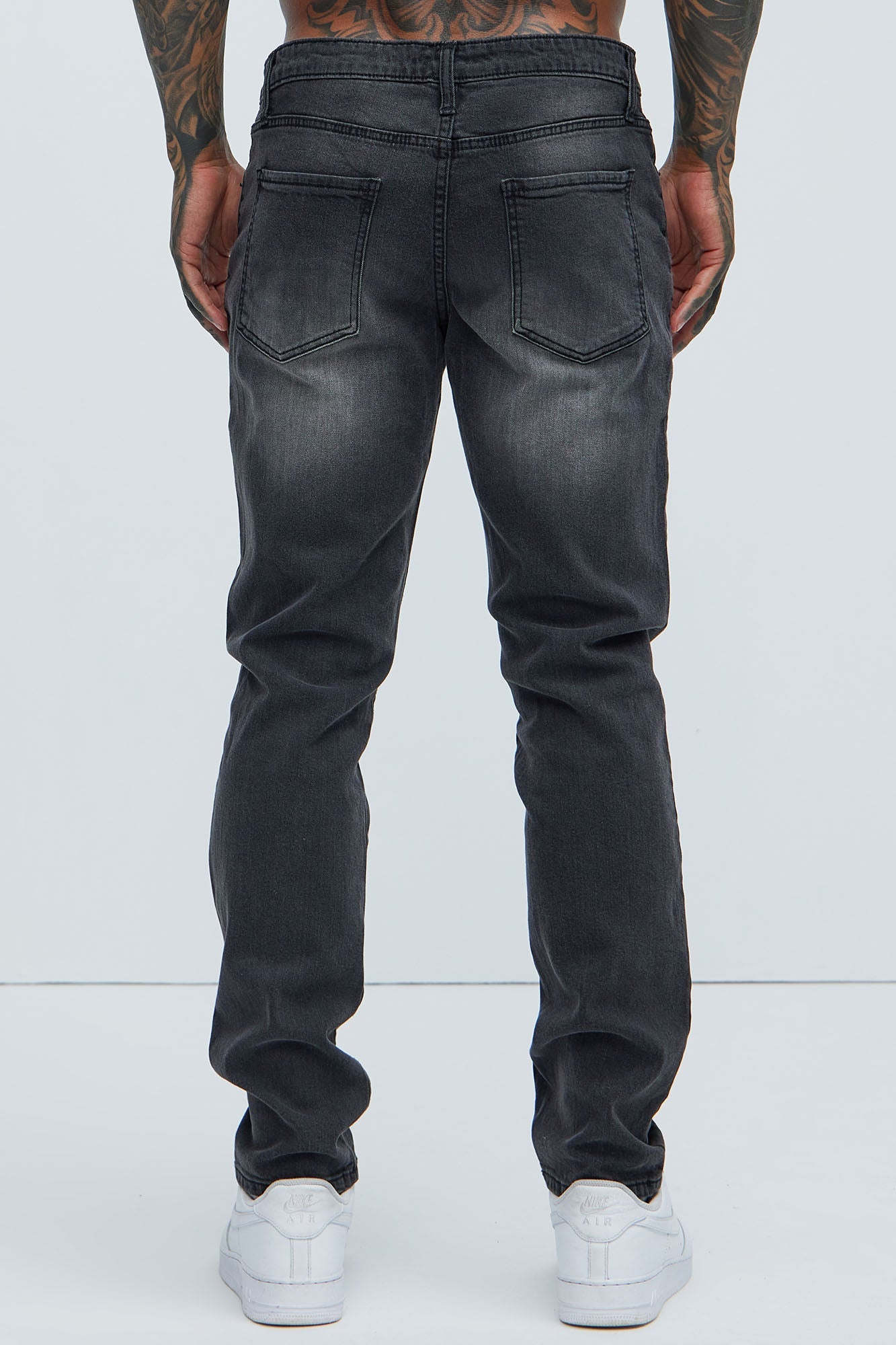 Cornell Slim Jeans - Black Wash