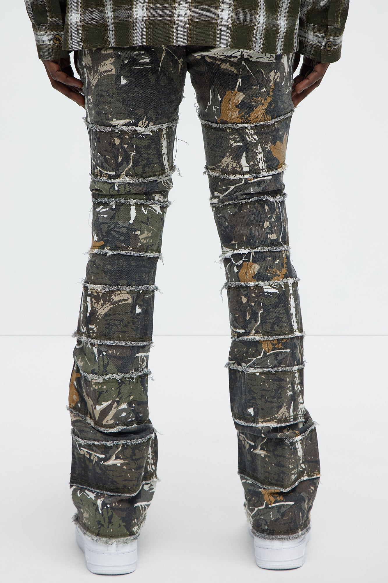 All Around Fray Stacked Skinny Flare Pants - Brown/combo