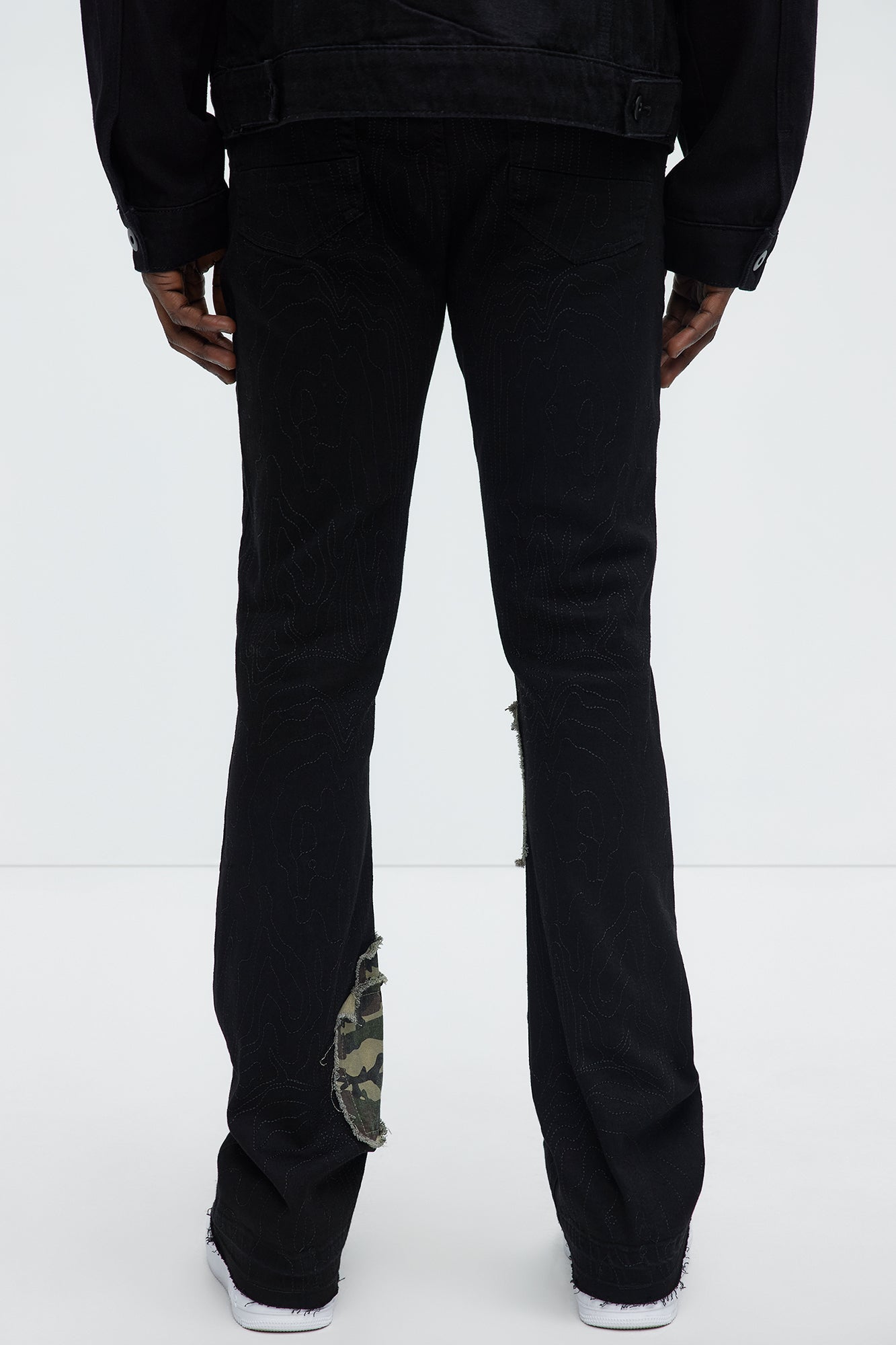 Hint Of Camo Stacked Skinny Flare Jeans - Black