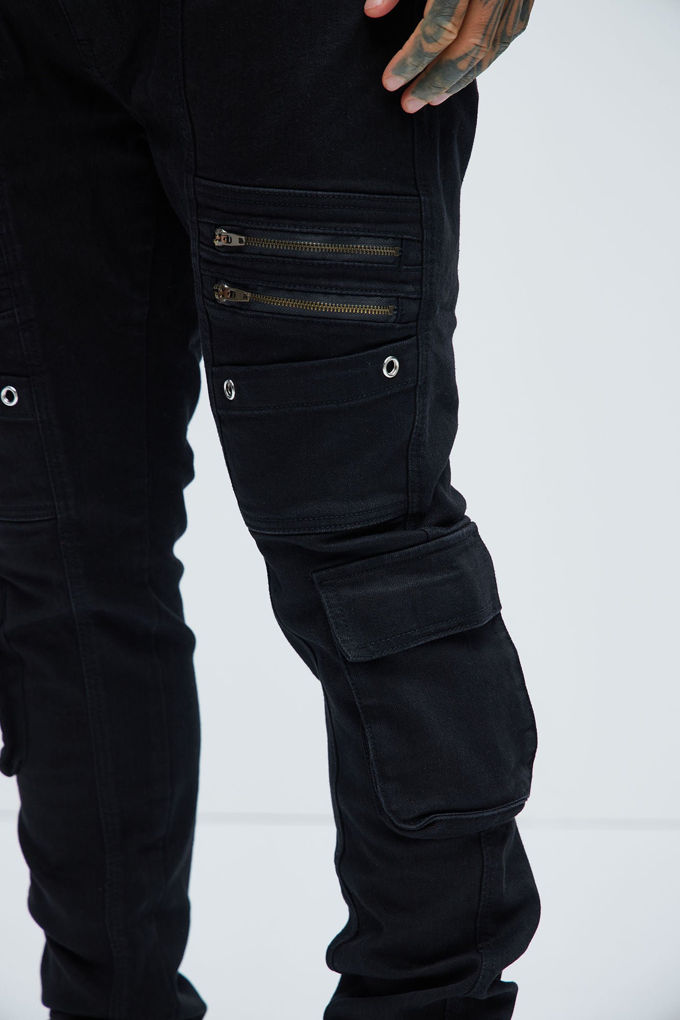 Johnny Vintage Skinny Cargo Jeans - Black