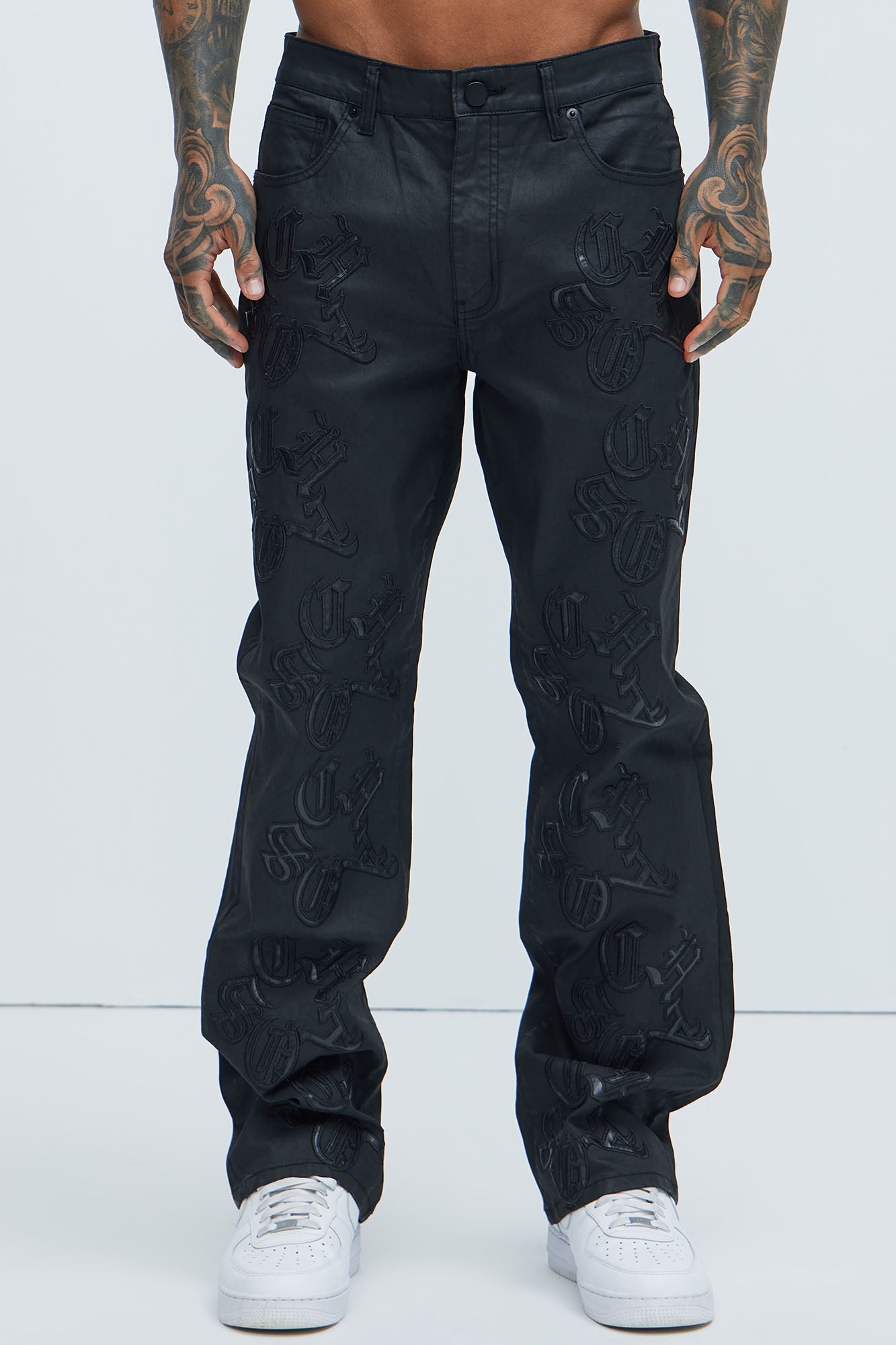 Chaos Embroidery Straight Jeans - Black