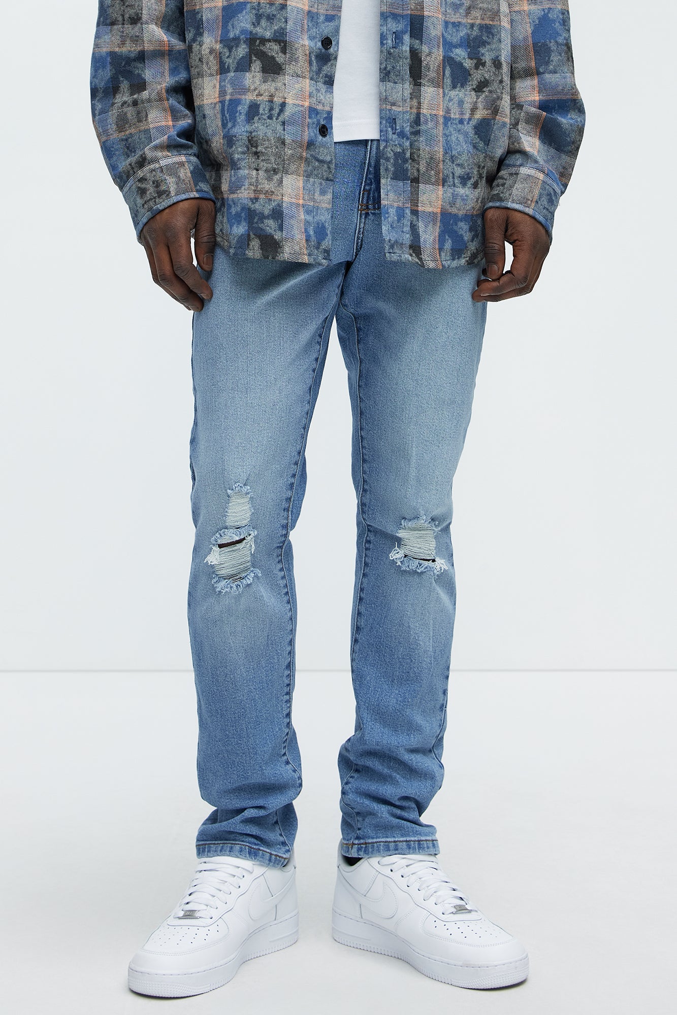 Cornell Distressed Slim Jeans - Light Wash