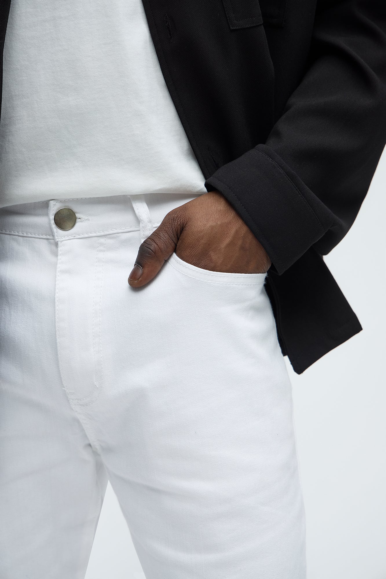 Mike Straight Taper Jeans - White