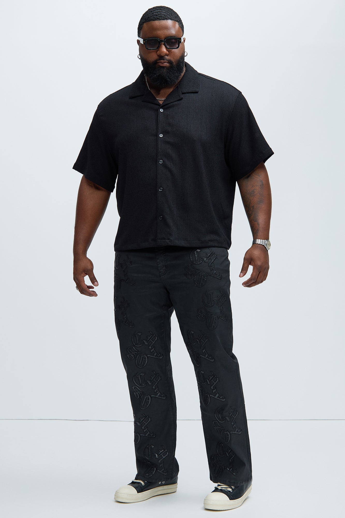 Chaos Embroidery Straight Jeans - Black