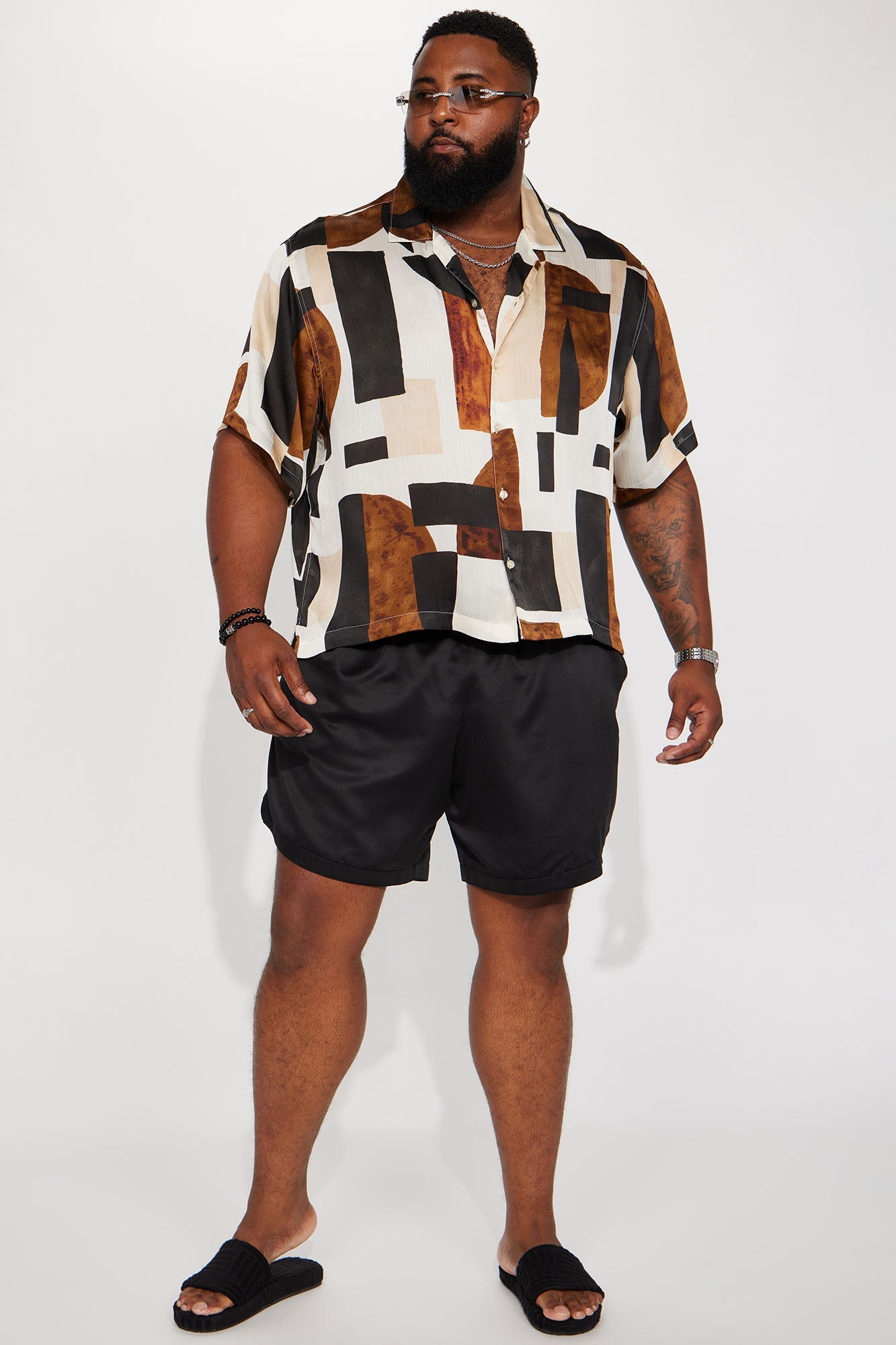 Classic Geometric Short Sleeve Button Up - Off White/combo
