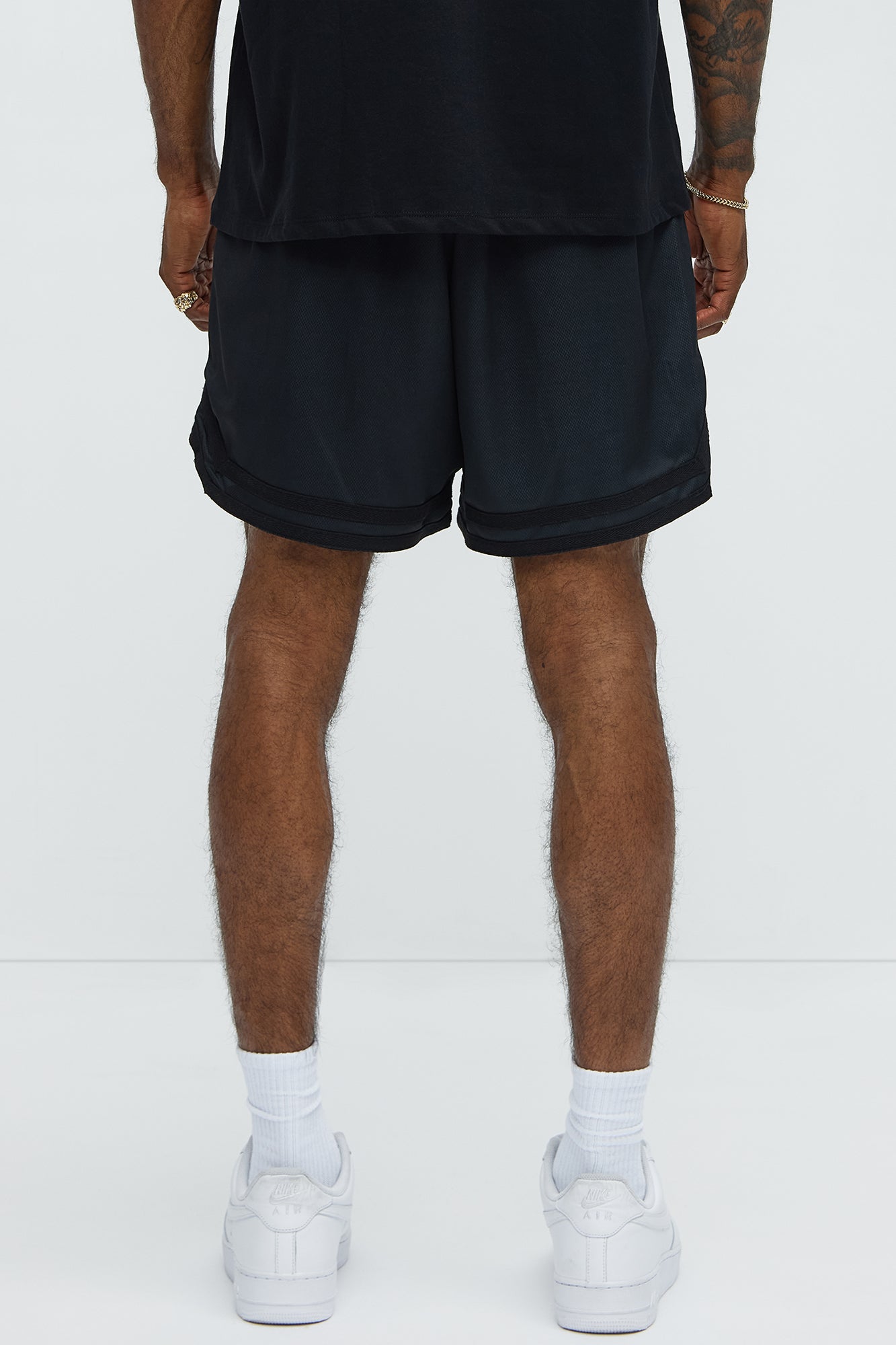Von Dutch Eyeball Relaxed Drawstring Shorts - Black