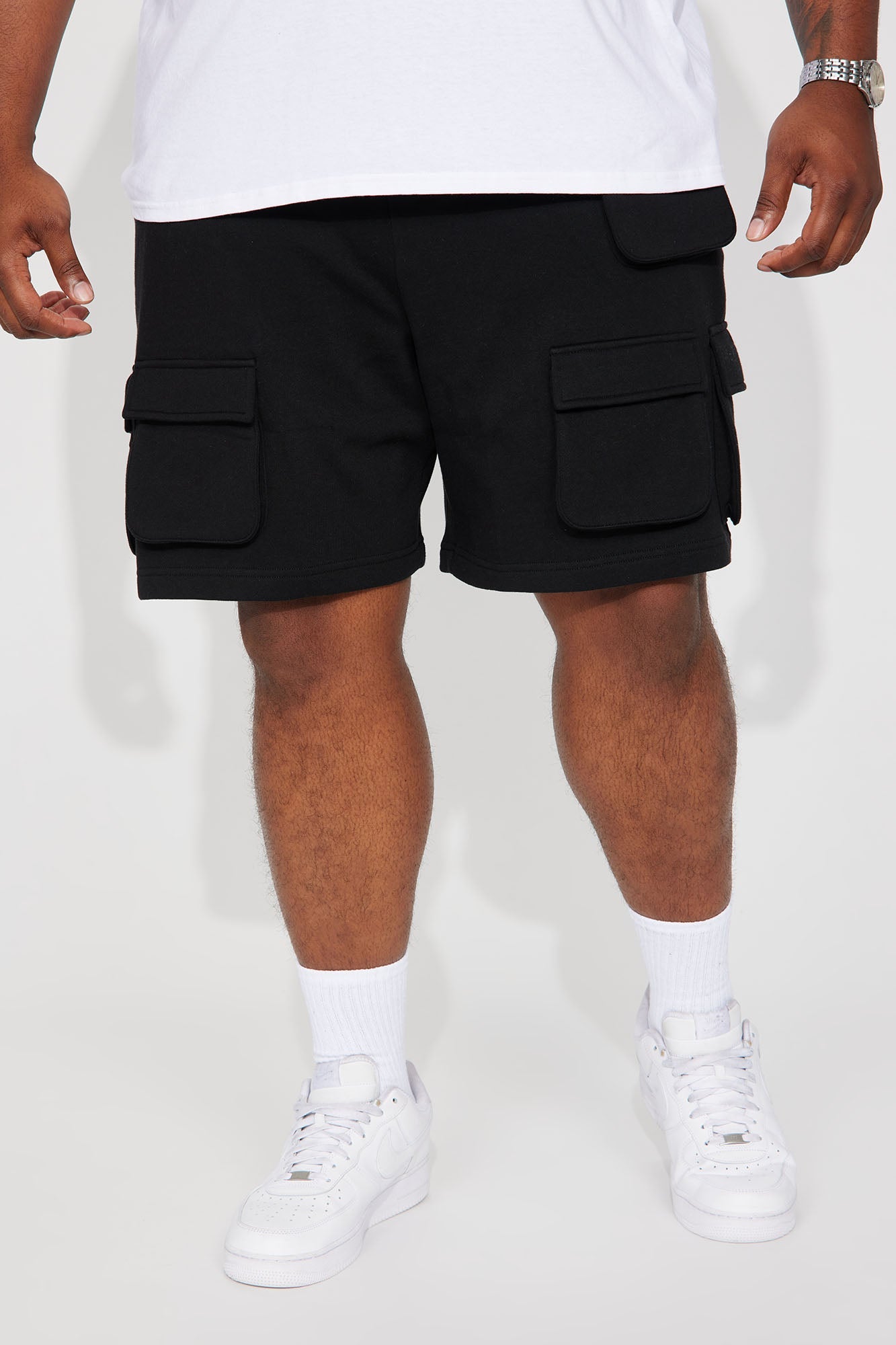 Different Levels Relaxed Cargo Shorts - Black
