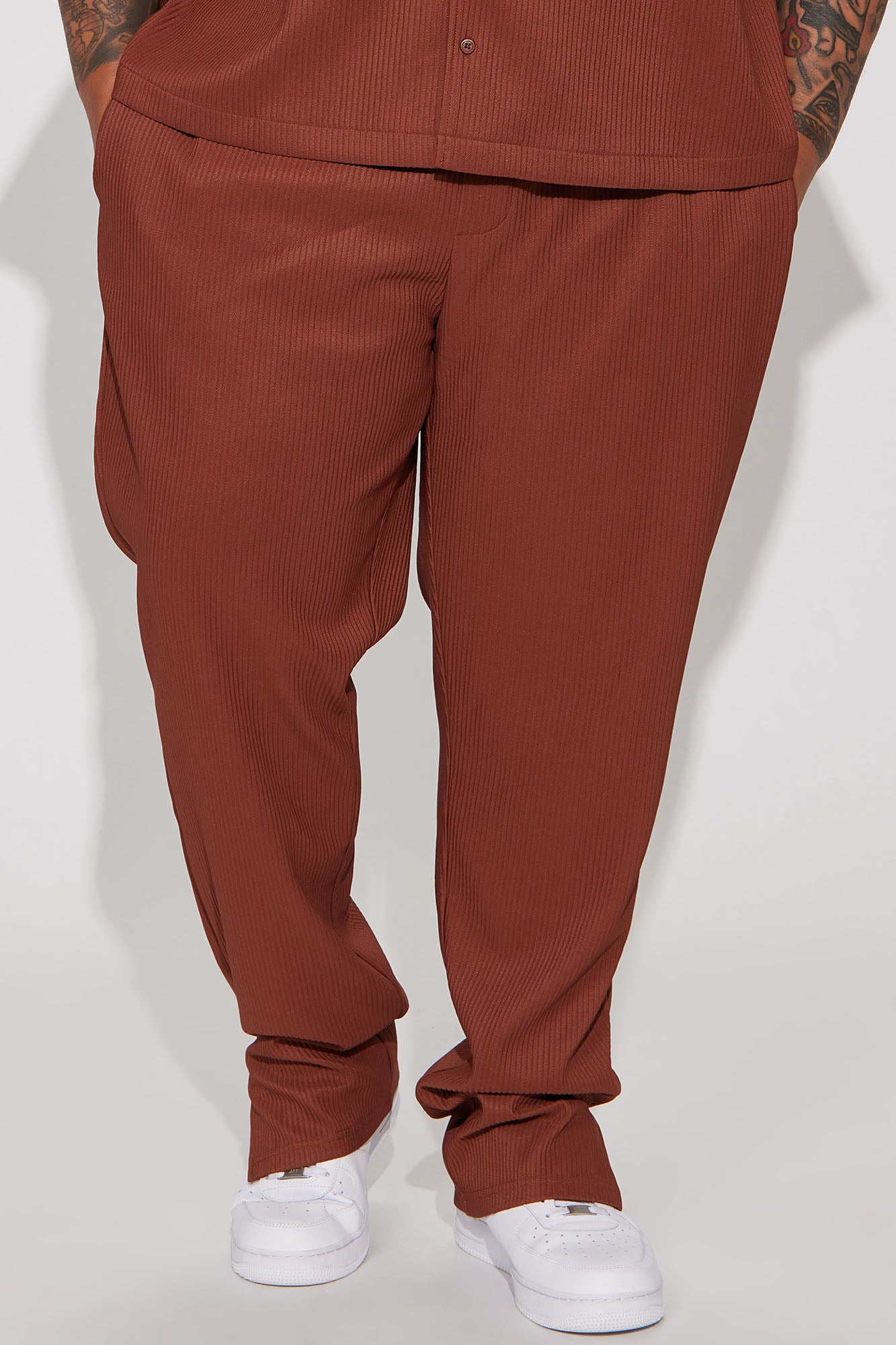Show Up Slim Slit Pants - Chocolate