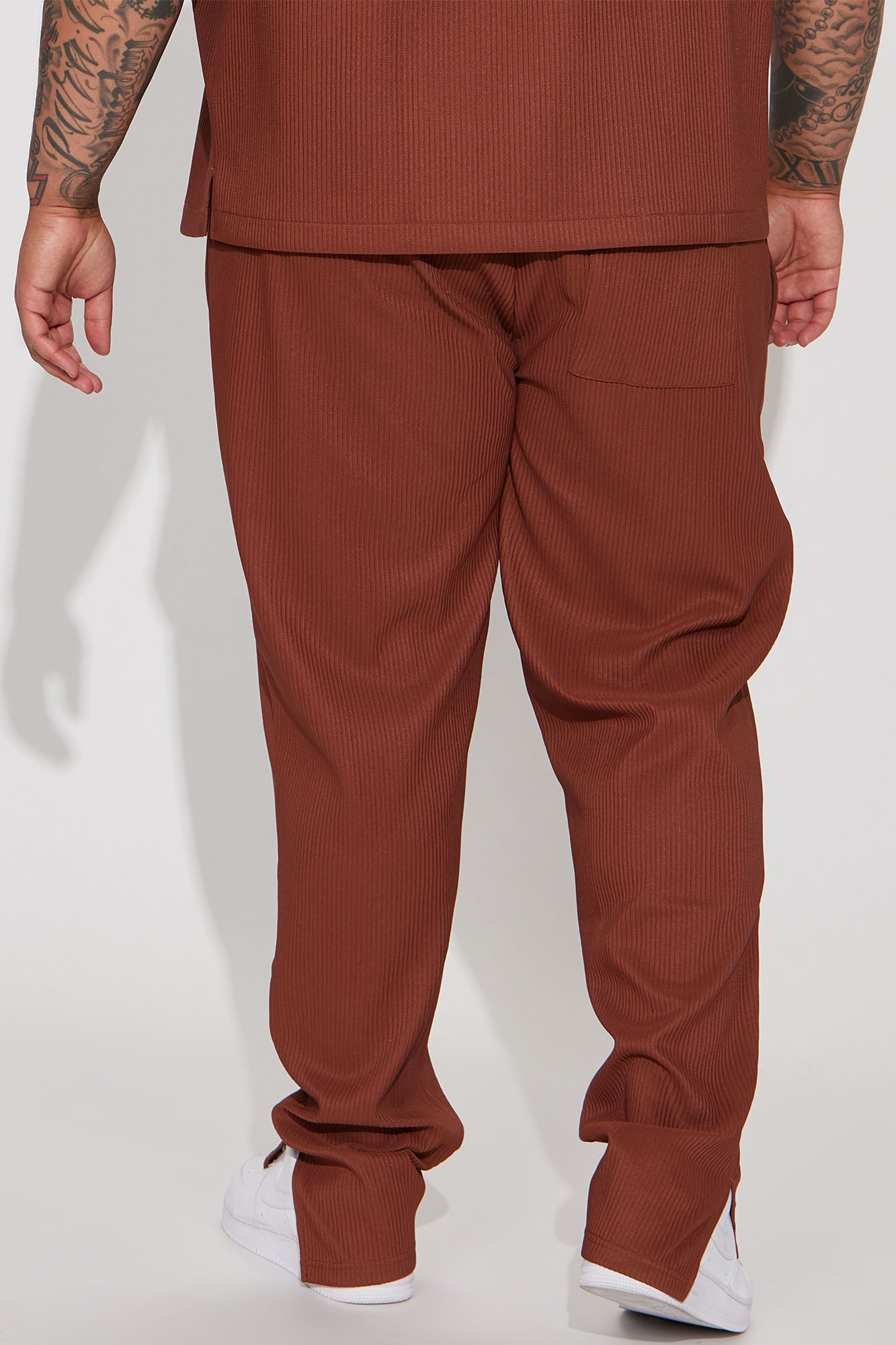 Show Up Slim Slit Pants - Chocolate