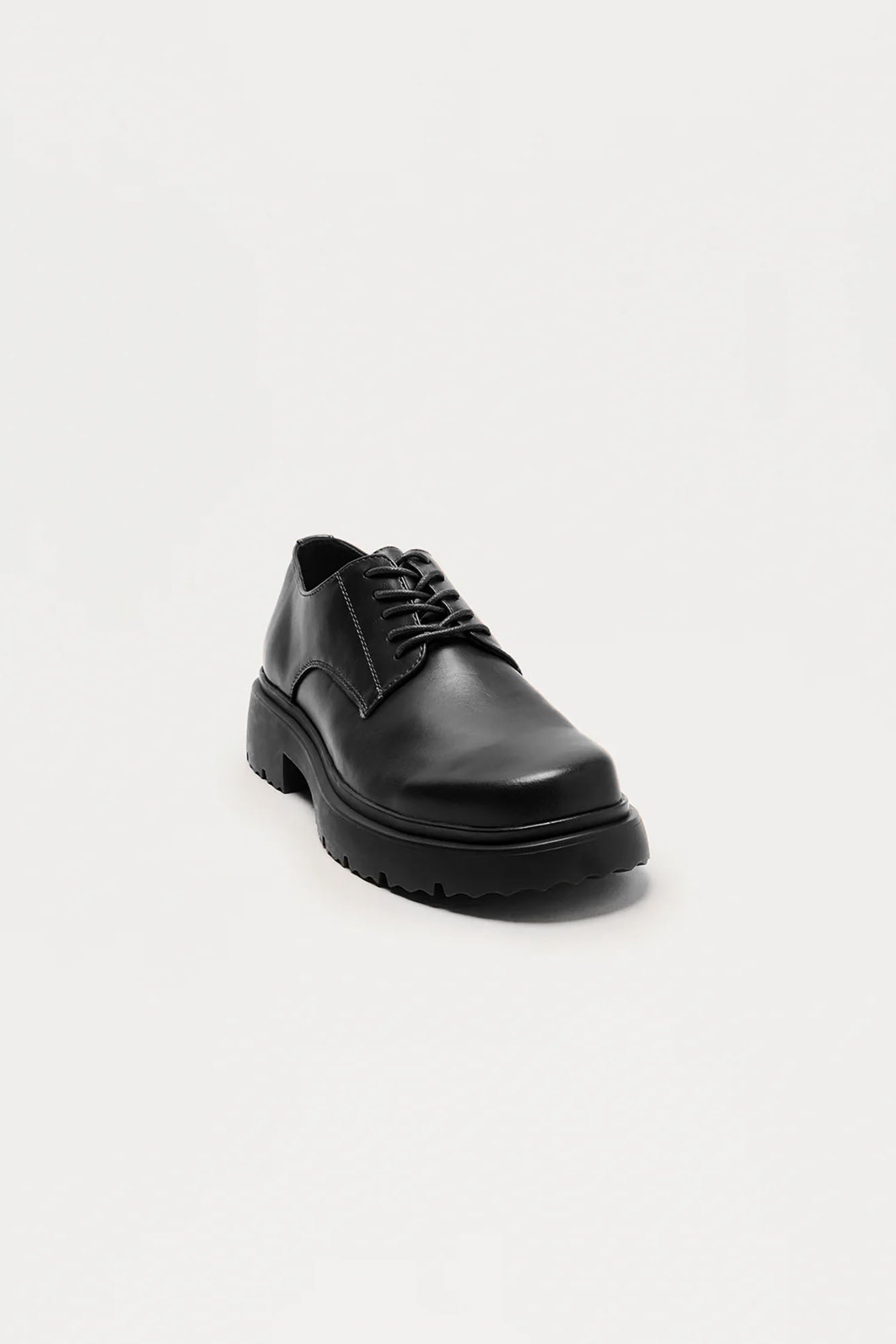 Chunky Lace Up Shoes - Black