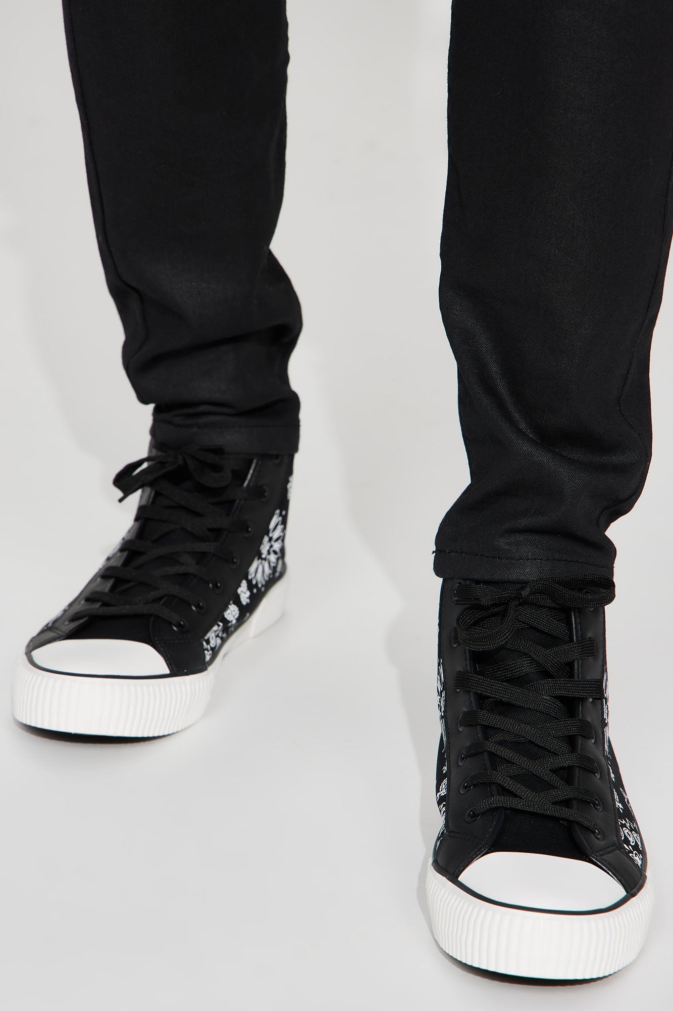 Paisley Over Peace Sneakers - Black