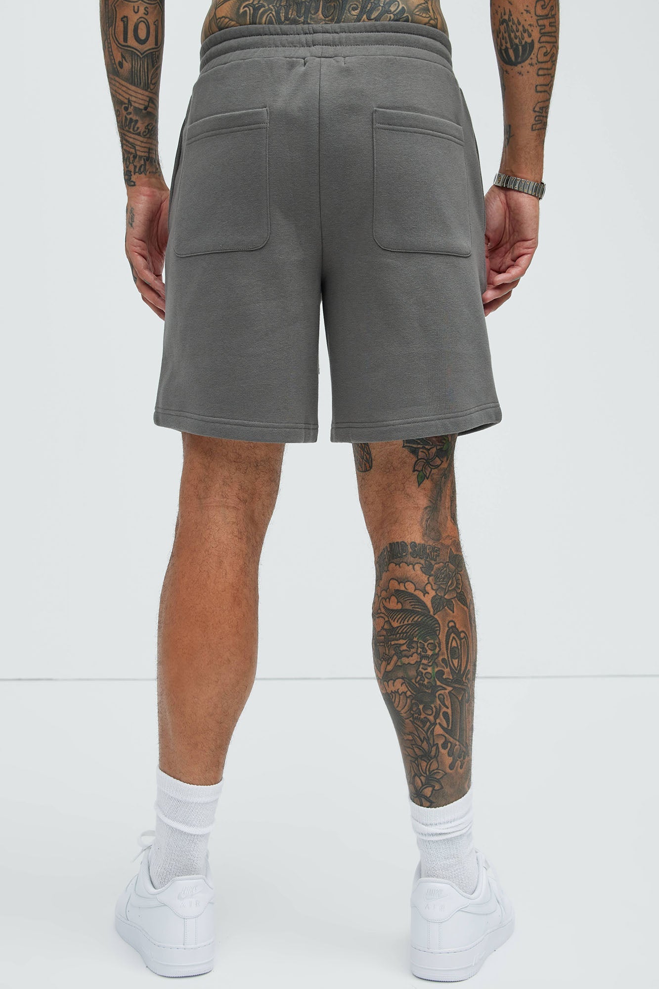Tyson Bones Relaxed Shorts - Charcoal