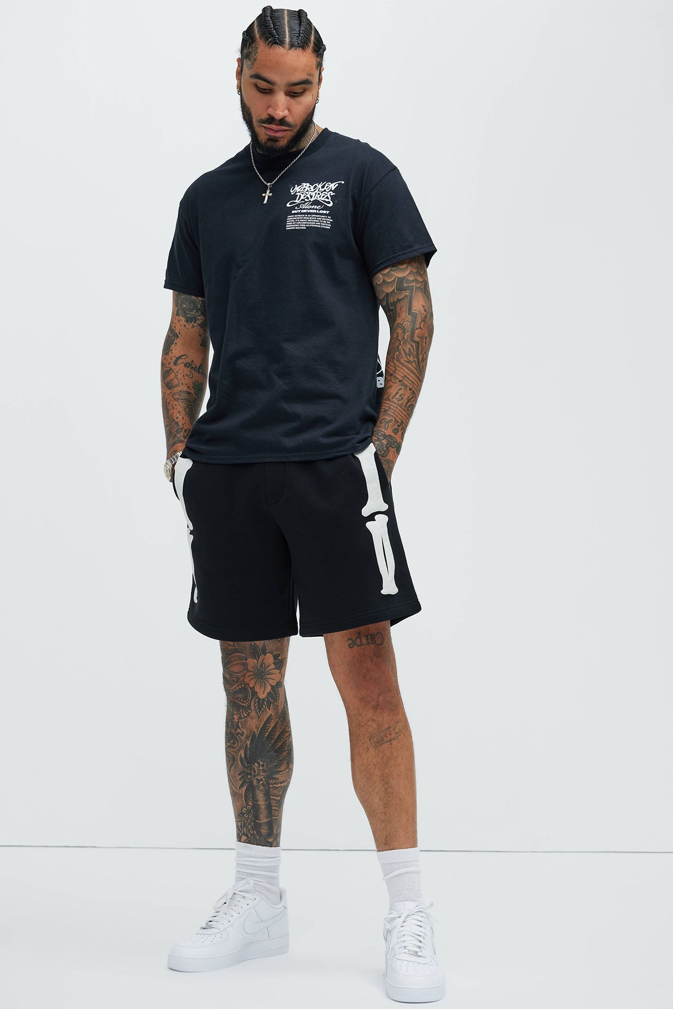 Tyson Bones Relaxed Shorts - Black