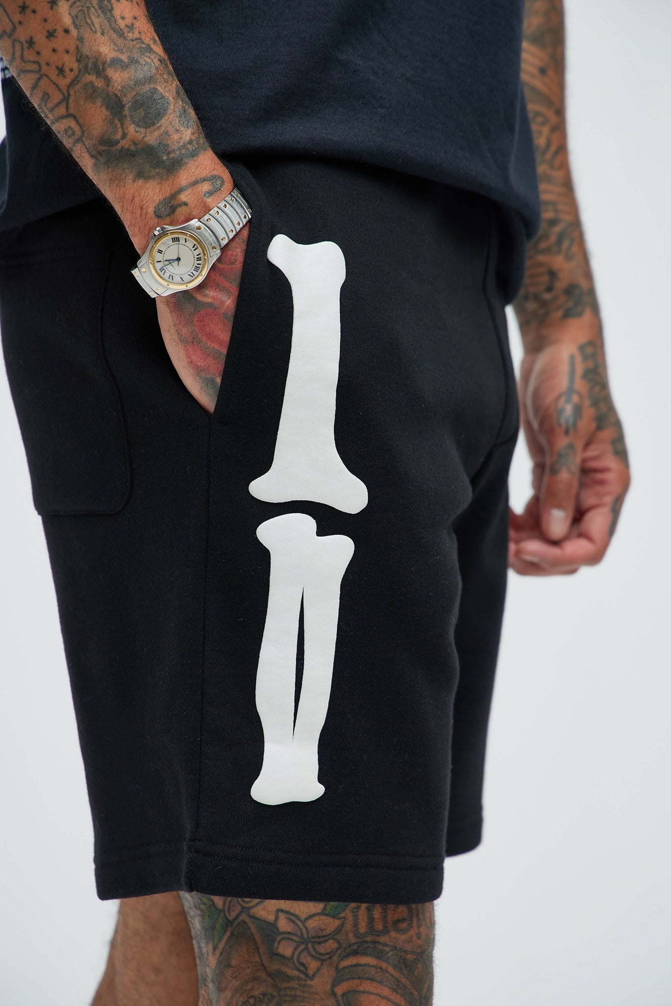 Tyson Bones Relaxed Shorts - Black