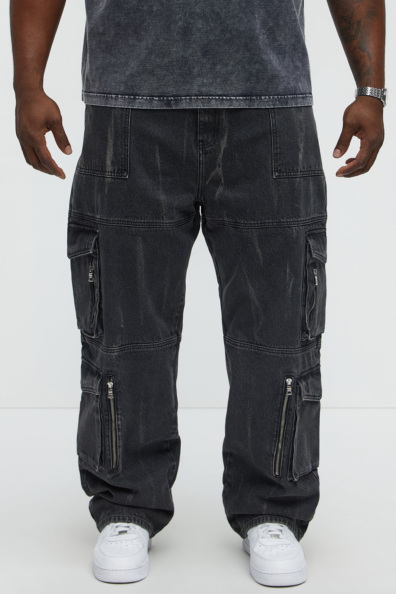 Rapid Action Cargo Relaxed Tapered Jeans  - Black