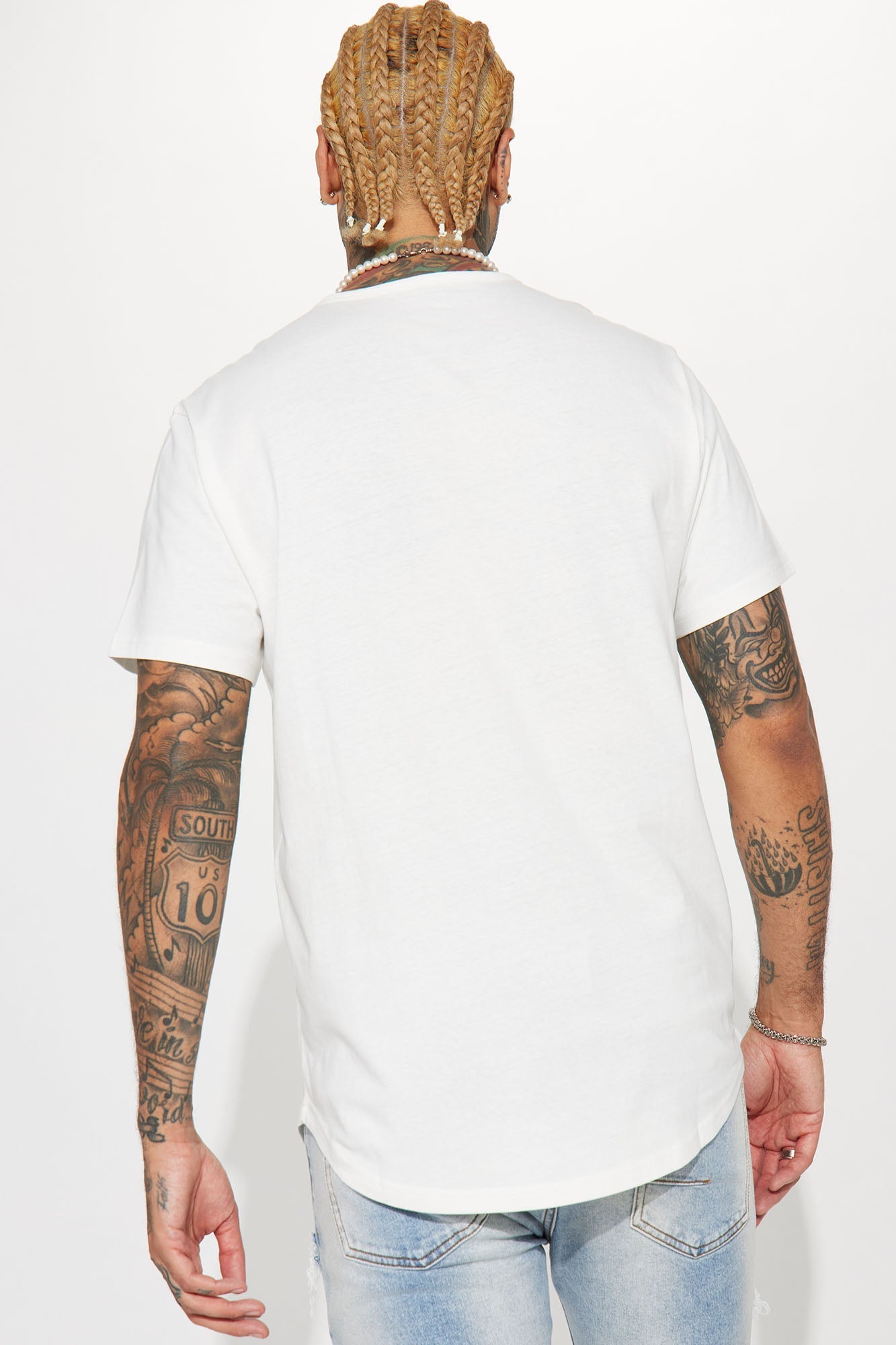 Essential Short Sleeve Scallop Crew Tee - White