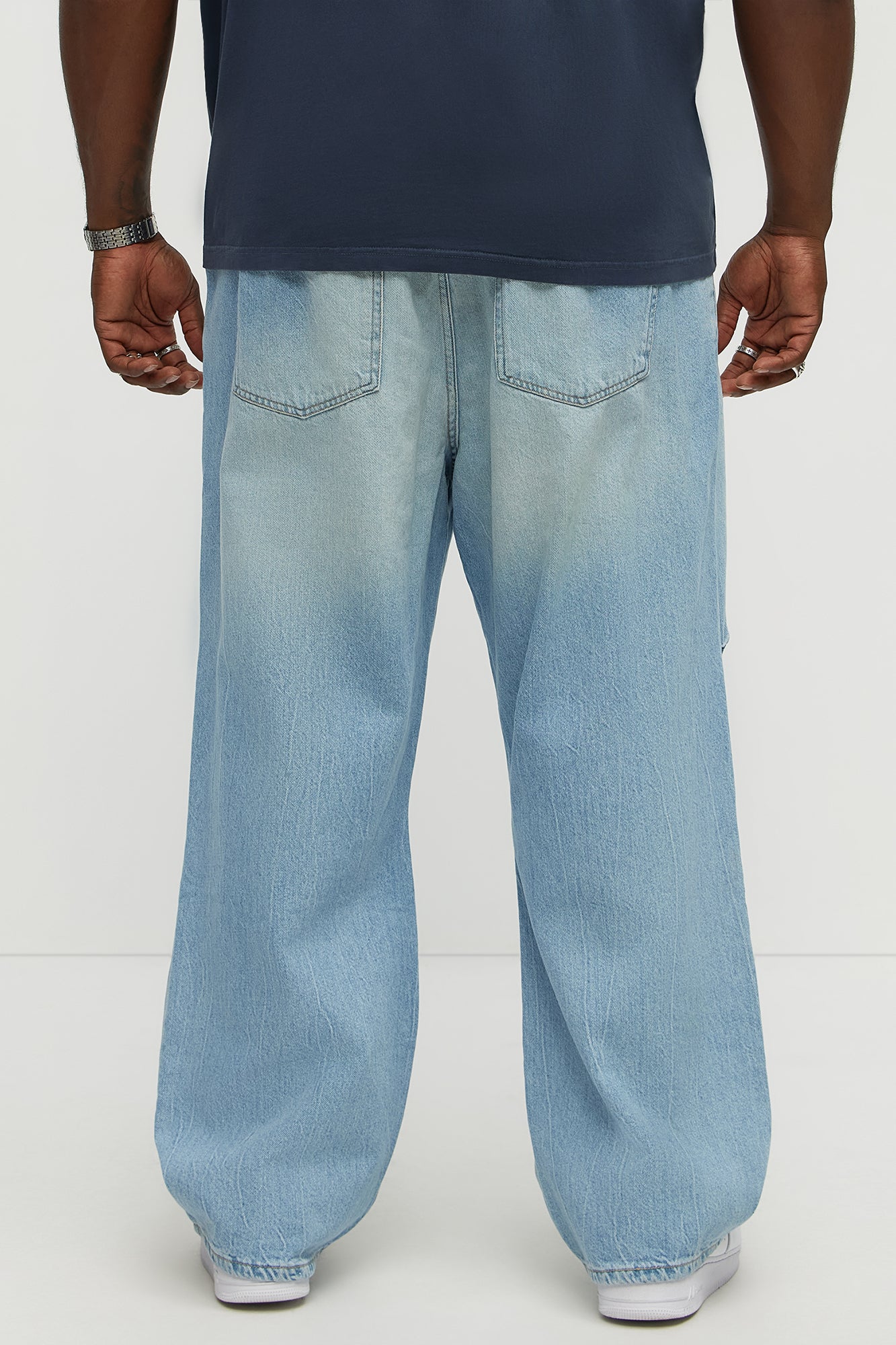 Seen Clean Baggy  Jeans - Light Blue Wash