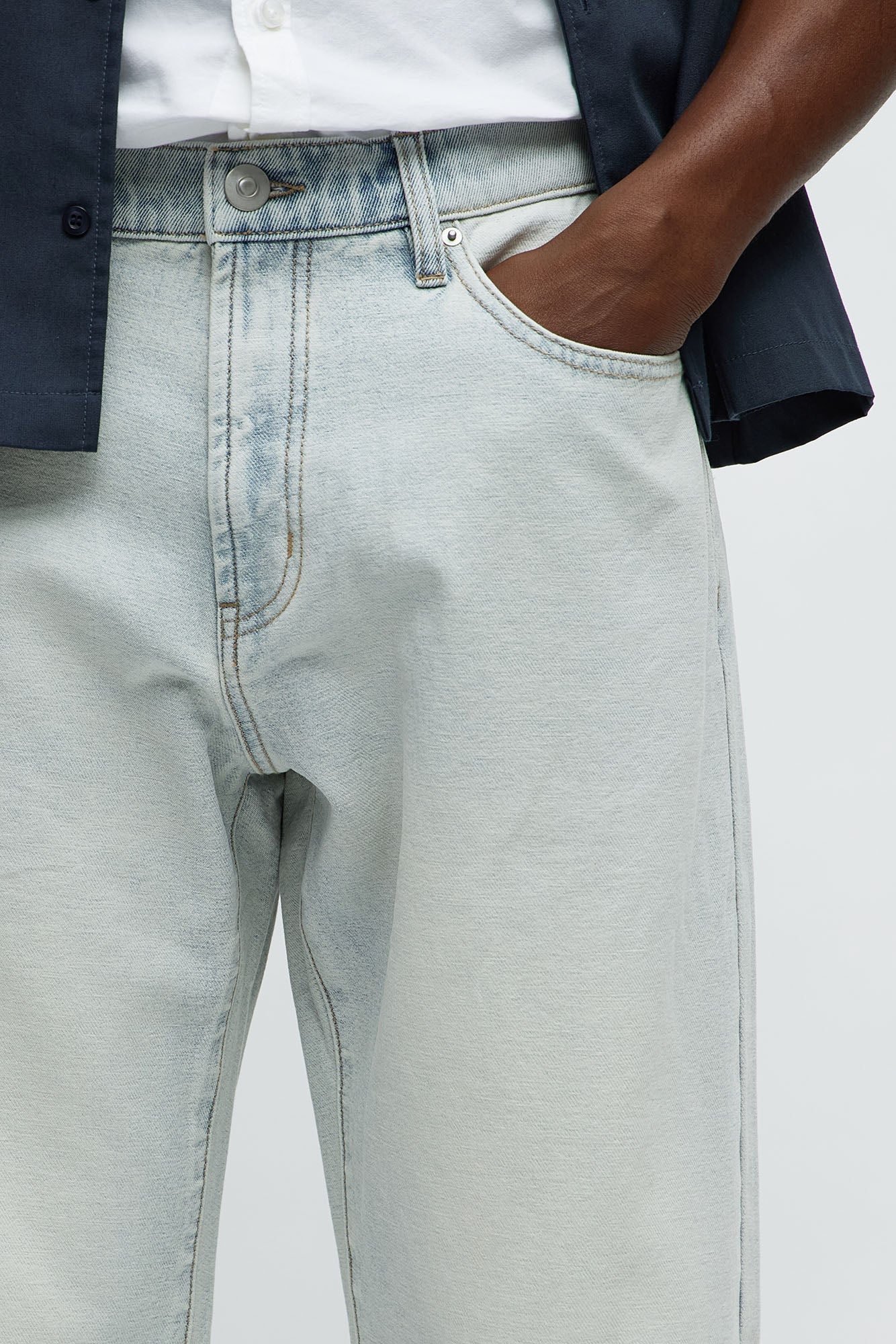 Inside Out Straight Jeans - Light Wash