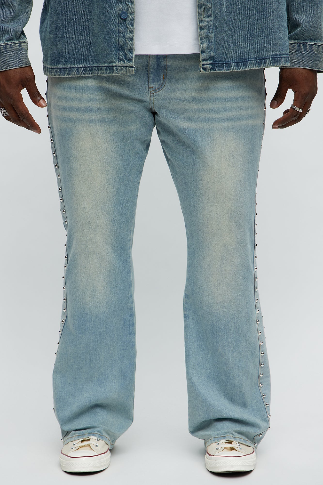 Stacked Slim Flare Stud On The Side Jeans - Light Wash