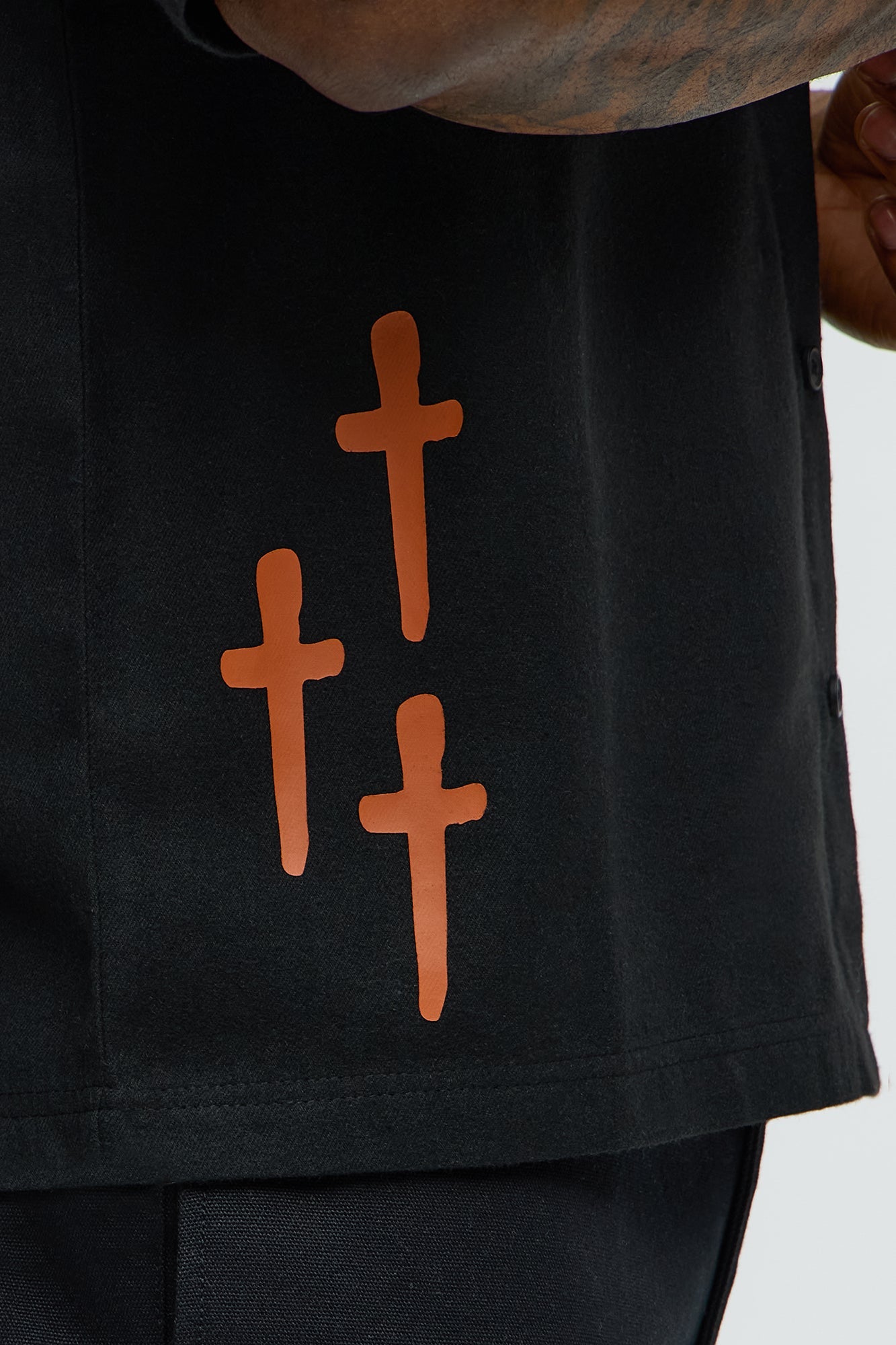 Sinner Cropped Button Up Shirt - Black