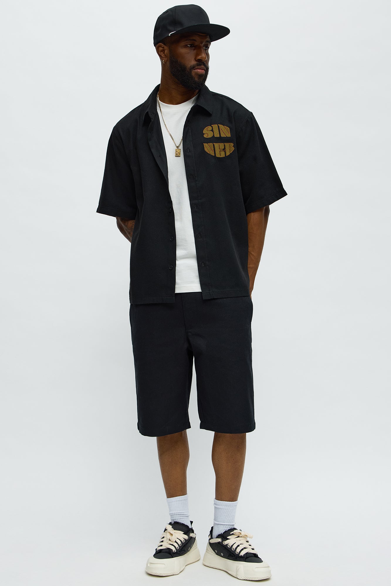 Sinner Cropped Button Up Shirt - Black